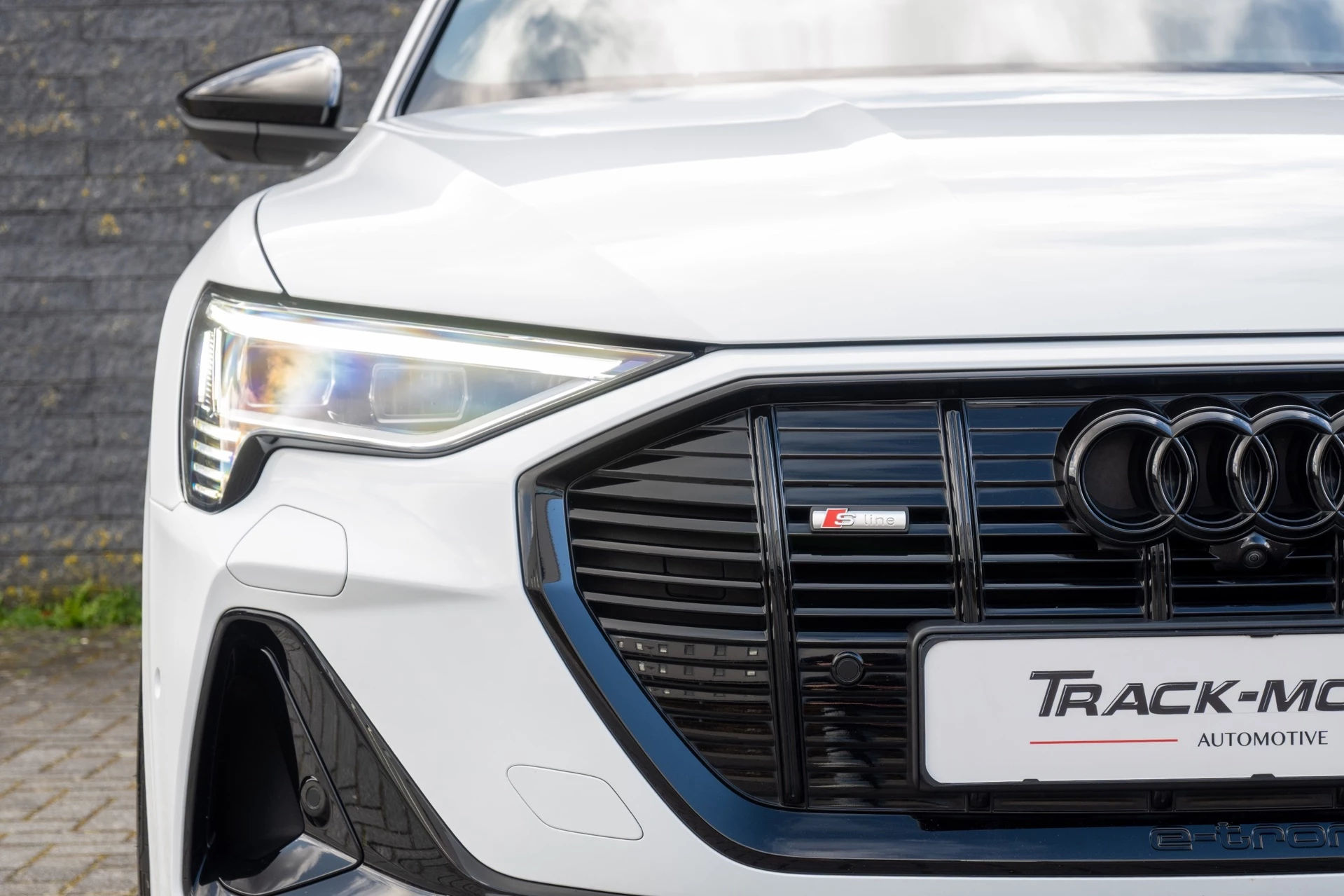 Hoofdafbeelding Audi e-tron