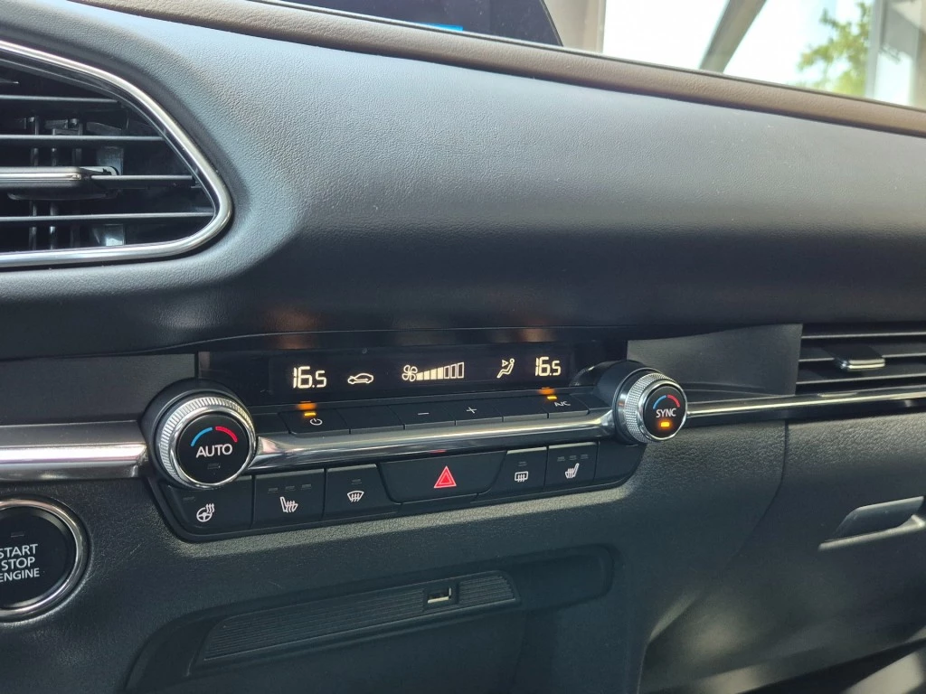 Hoofdafbeelding Mazda CX-30