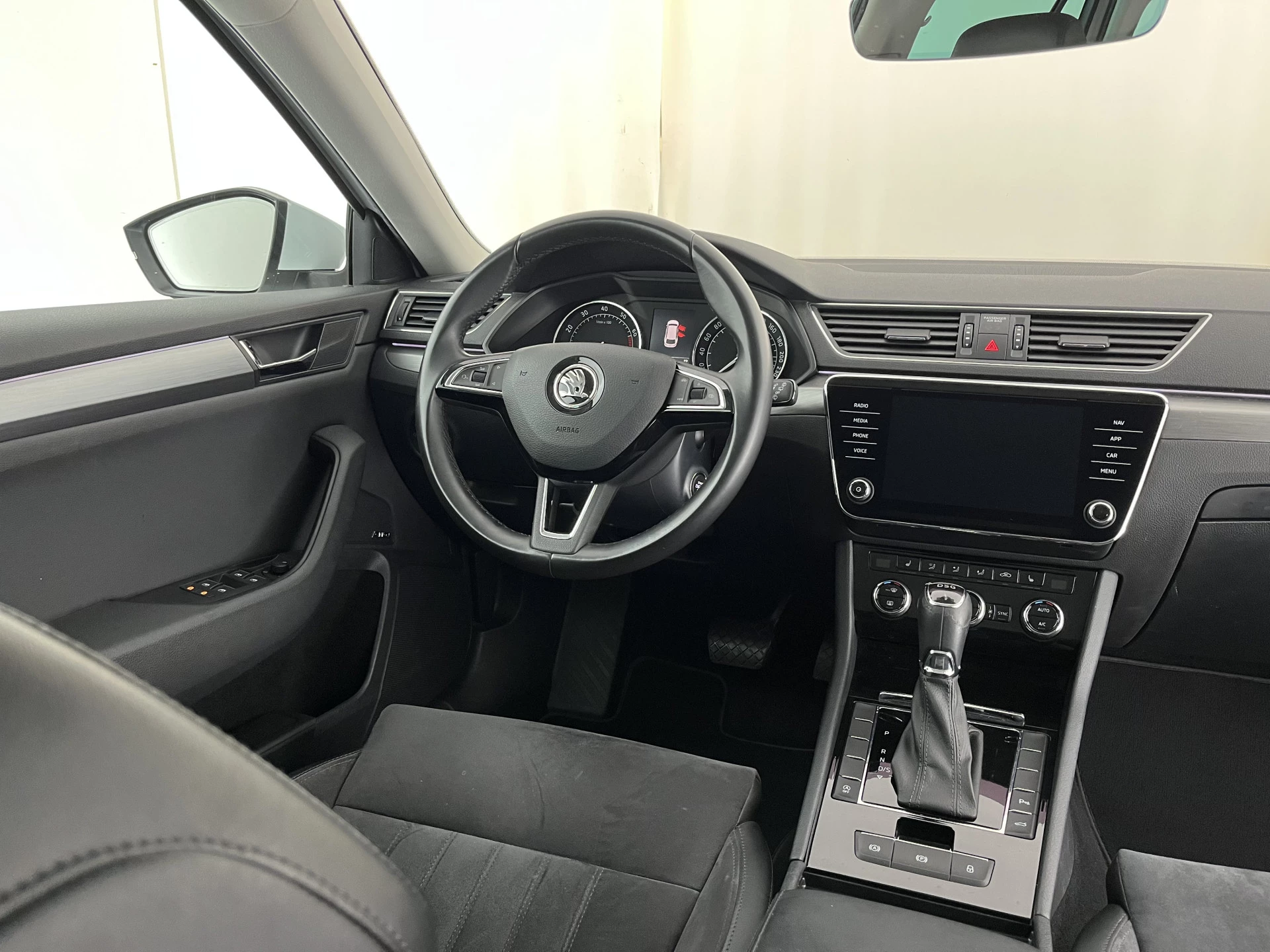 Hoofdafbeelding Škoda Superb