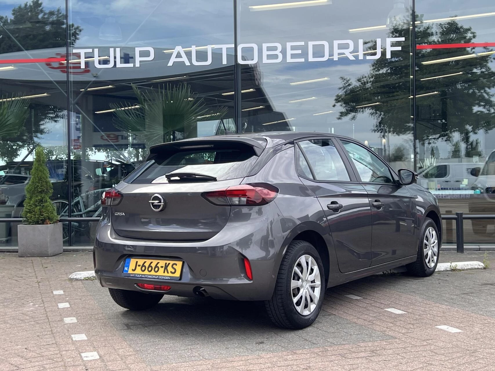 Hoofdafbeelding Opel Corsa