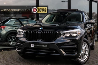 BMW X3 XDrive30e - PANO - TREKHAAK - DEALER ONDERHOUDEN