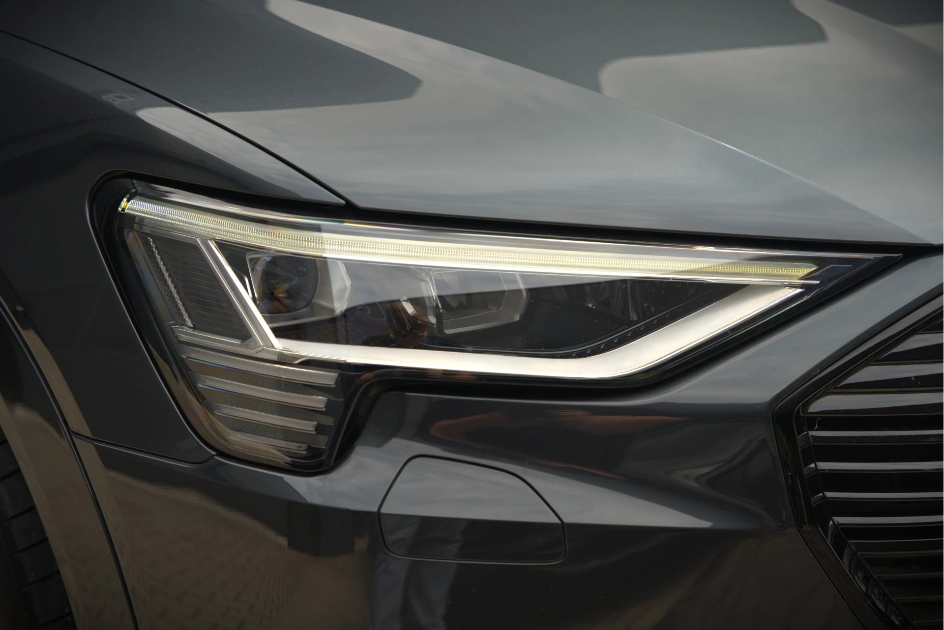 Hoofdafbeelding Audi e-tron