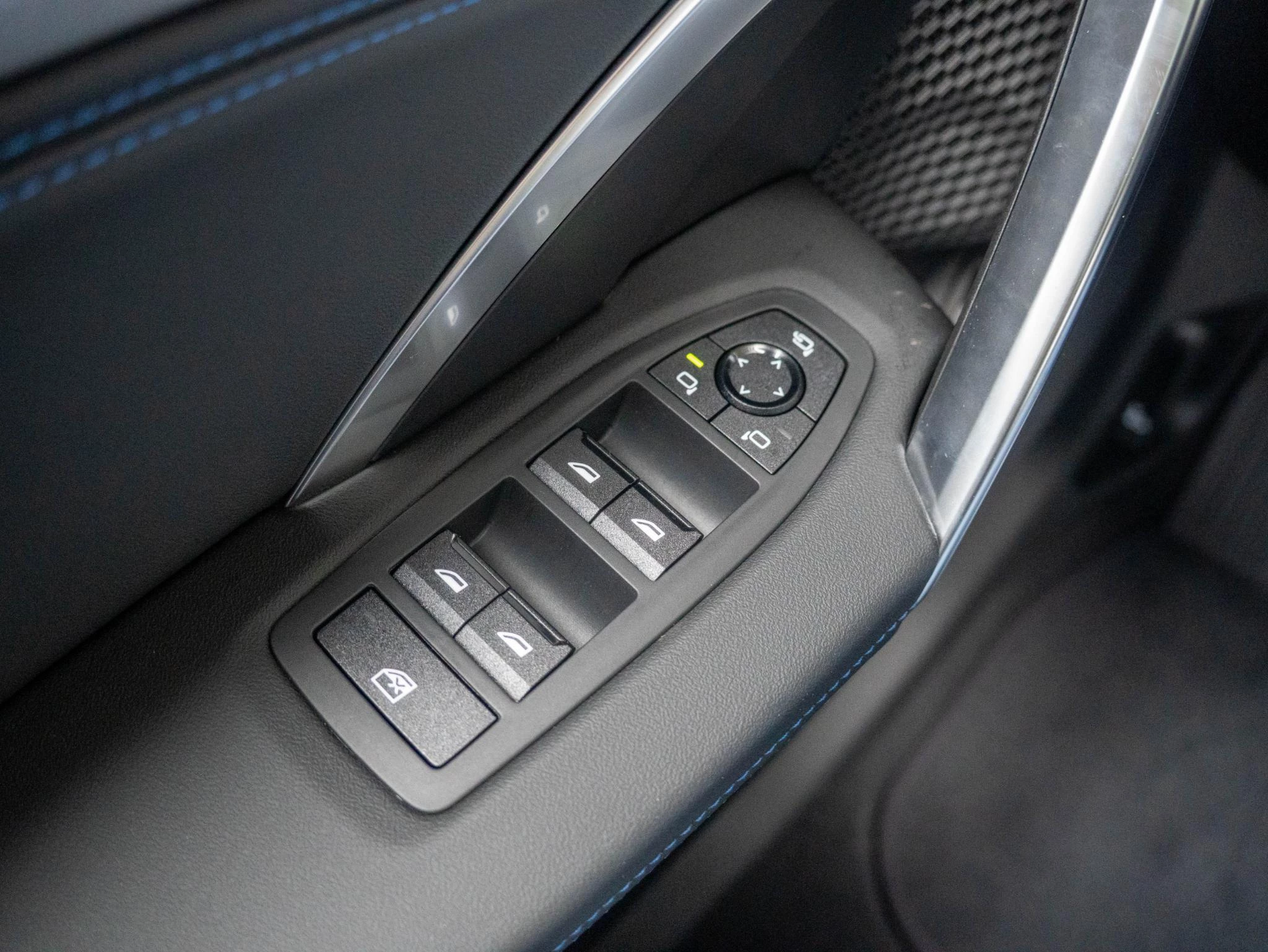 Hoofdafbeelding BMW X2