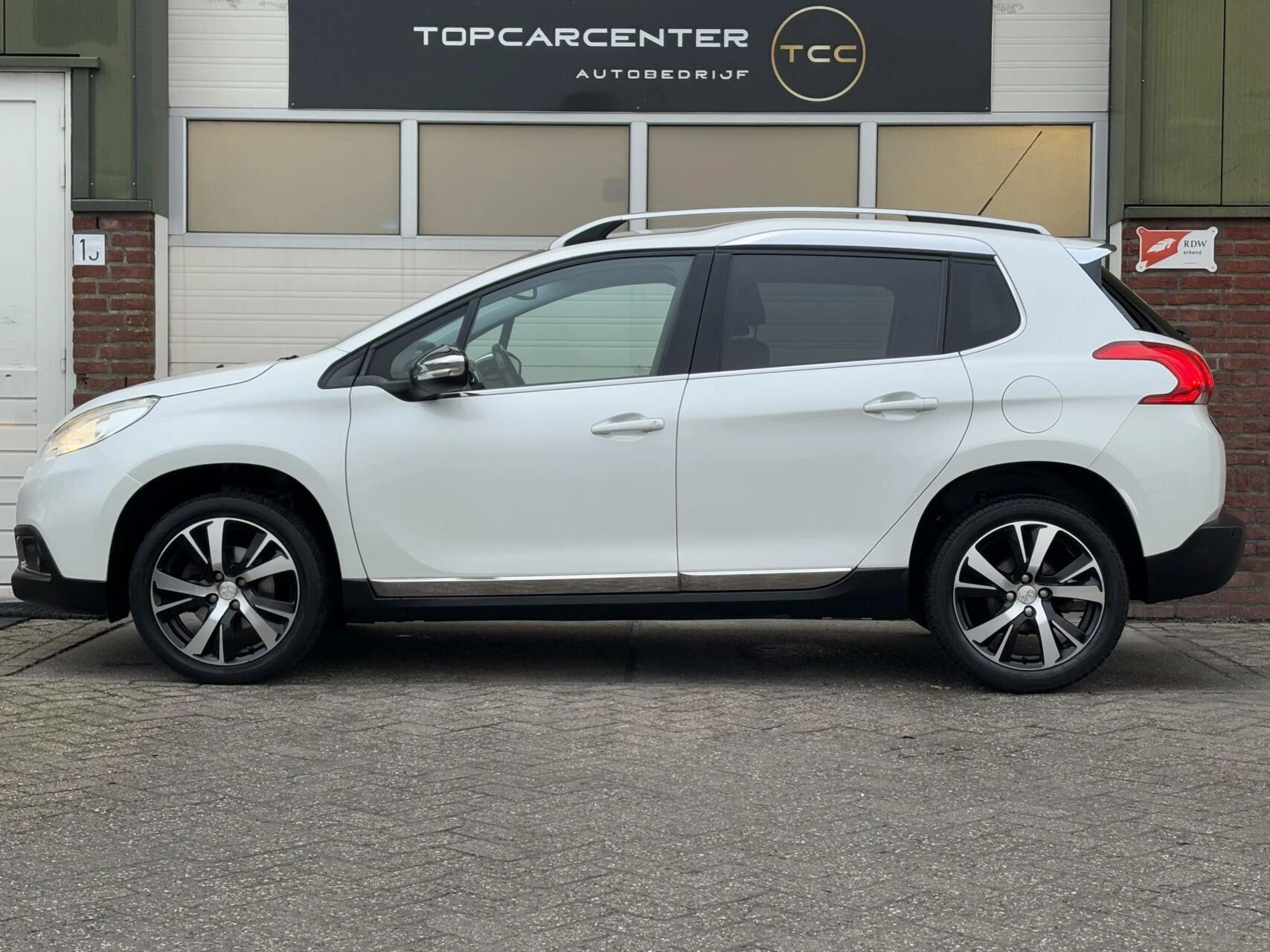 Hoofdafbeelding Peugeot 2008