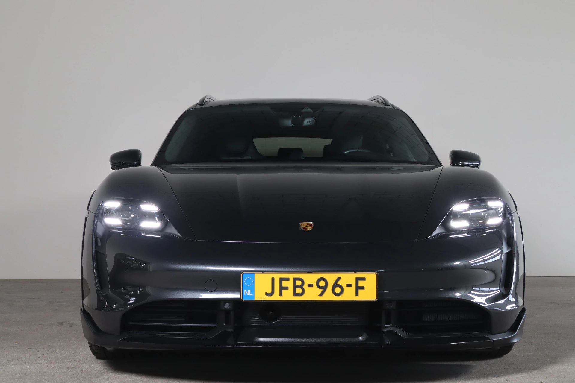 Hoofdafbeelding Porsche Taycan