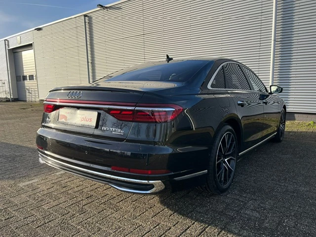 Hoofdafbeelding Audi A8