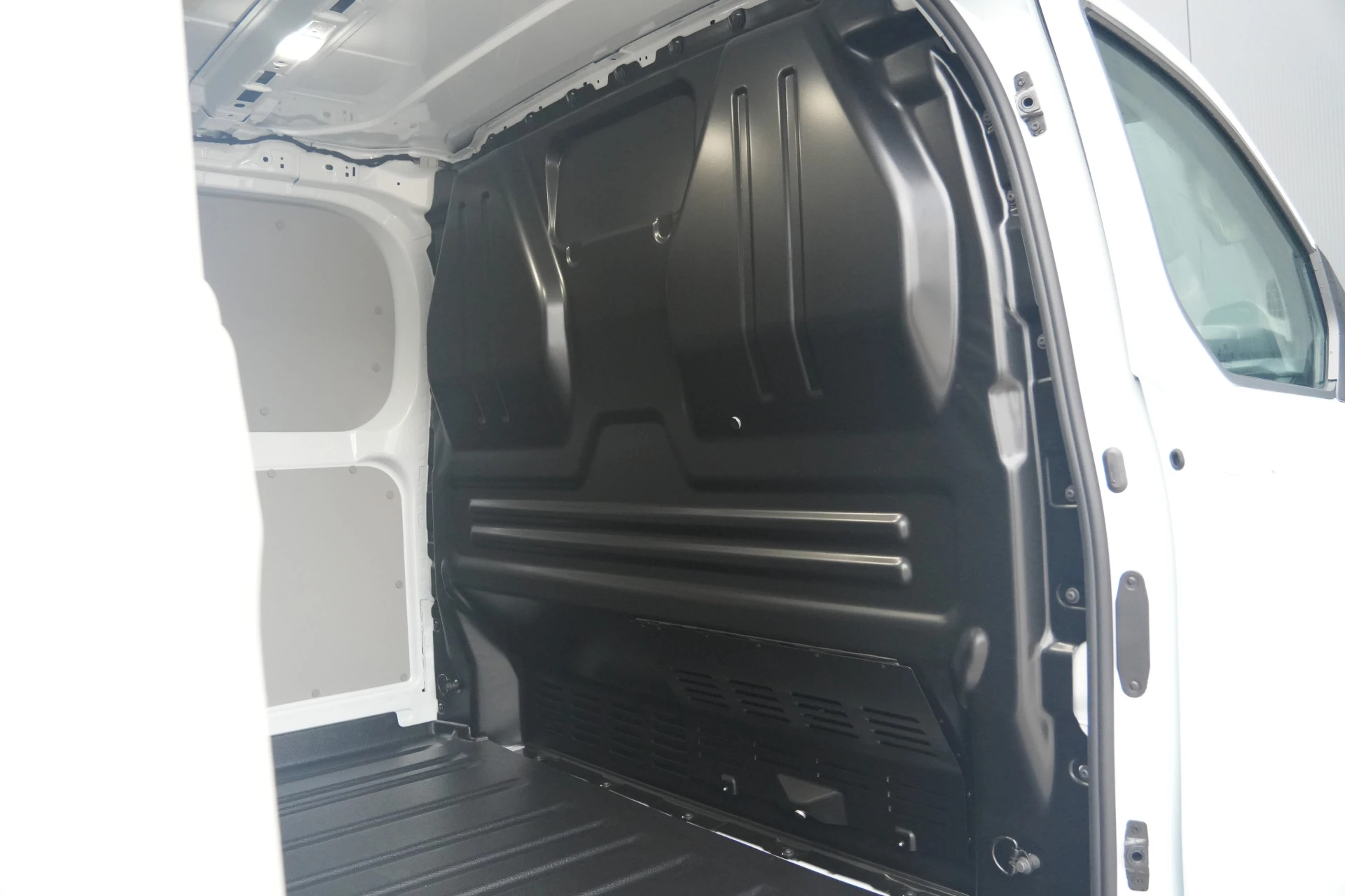 Hoofdafbeelding Ford E-Transit Custom