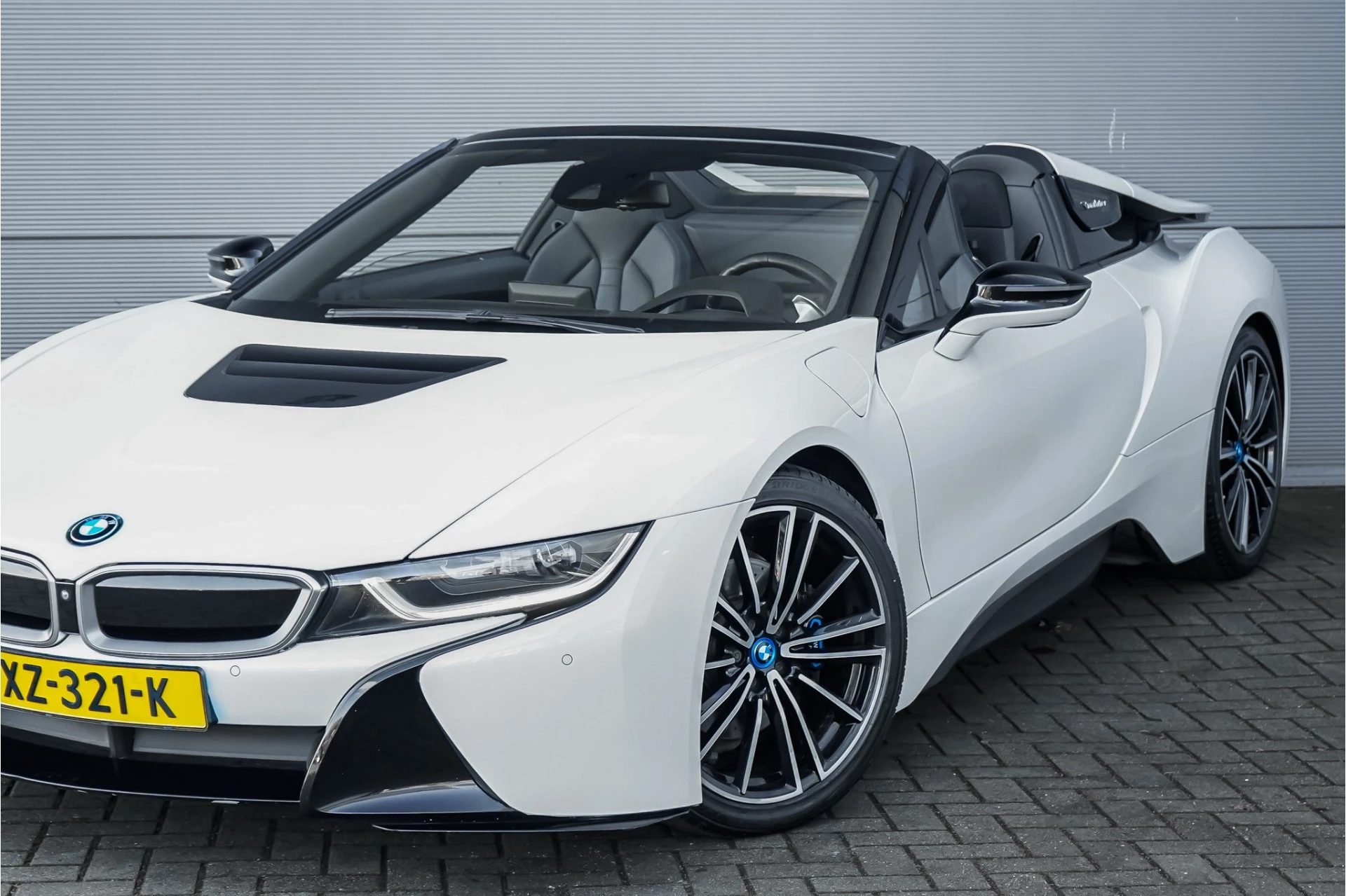 Hoofdafbeelding BMW i8
