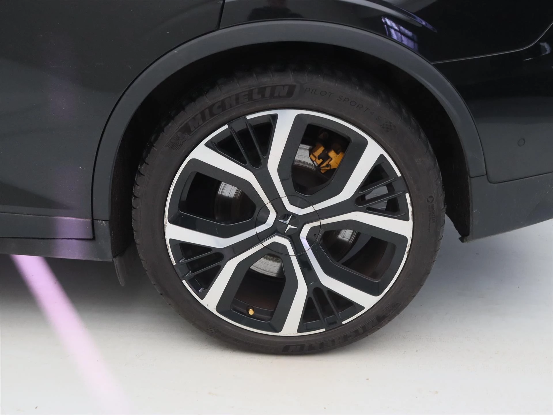 Hoofdafbeelding Polestar 2