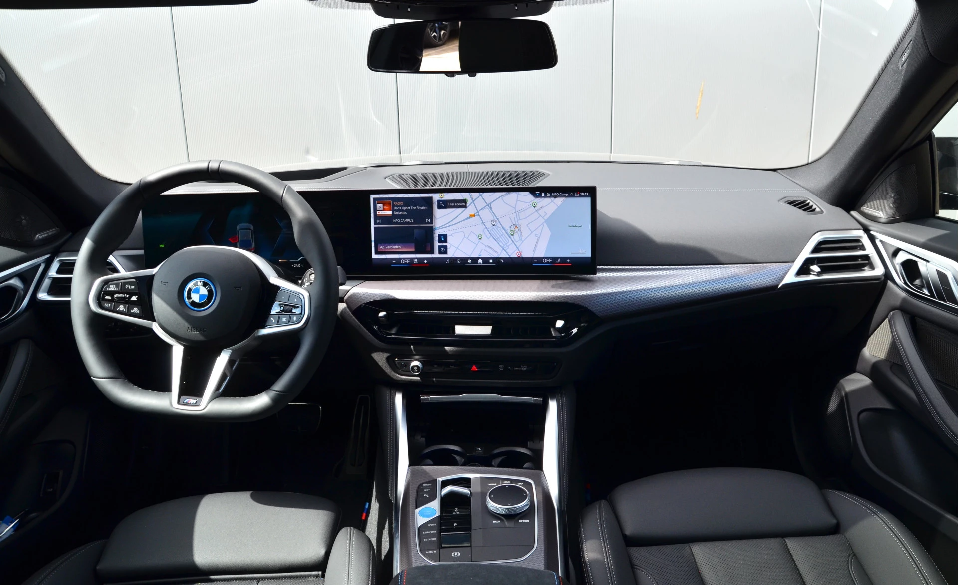 Hoofdafbeelding BMW i4