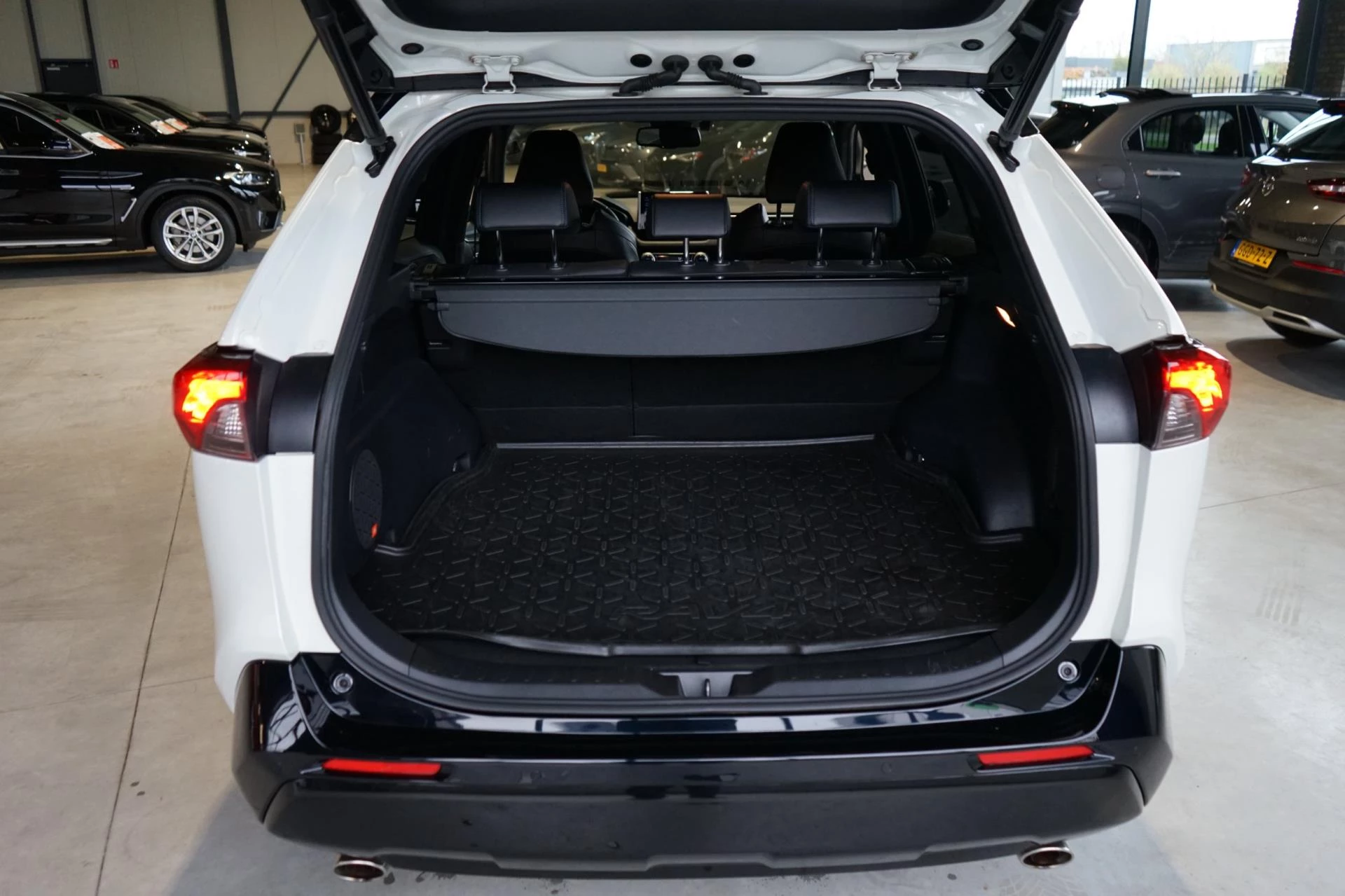 Hoofdafbeelding Toyota RAV4