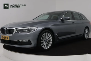 BMW 5-serie Touring 520i High Executive (PANORAMADAK, STOELVERWARMING, TREKHAAK, ELEKTR STOELEN, HEAD-UP, ACHTERUITRIJCAMERA)