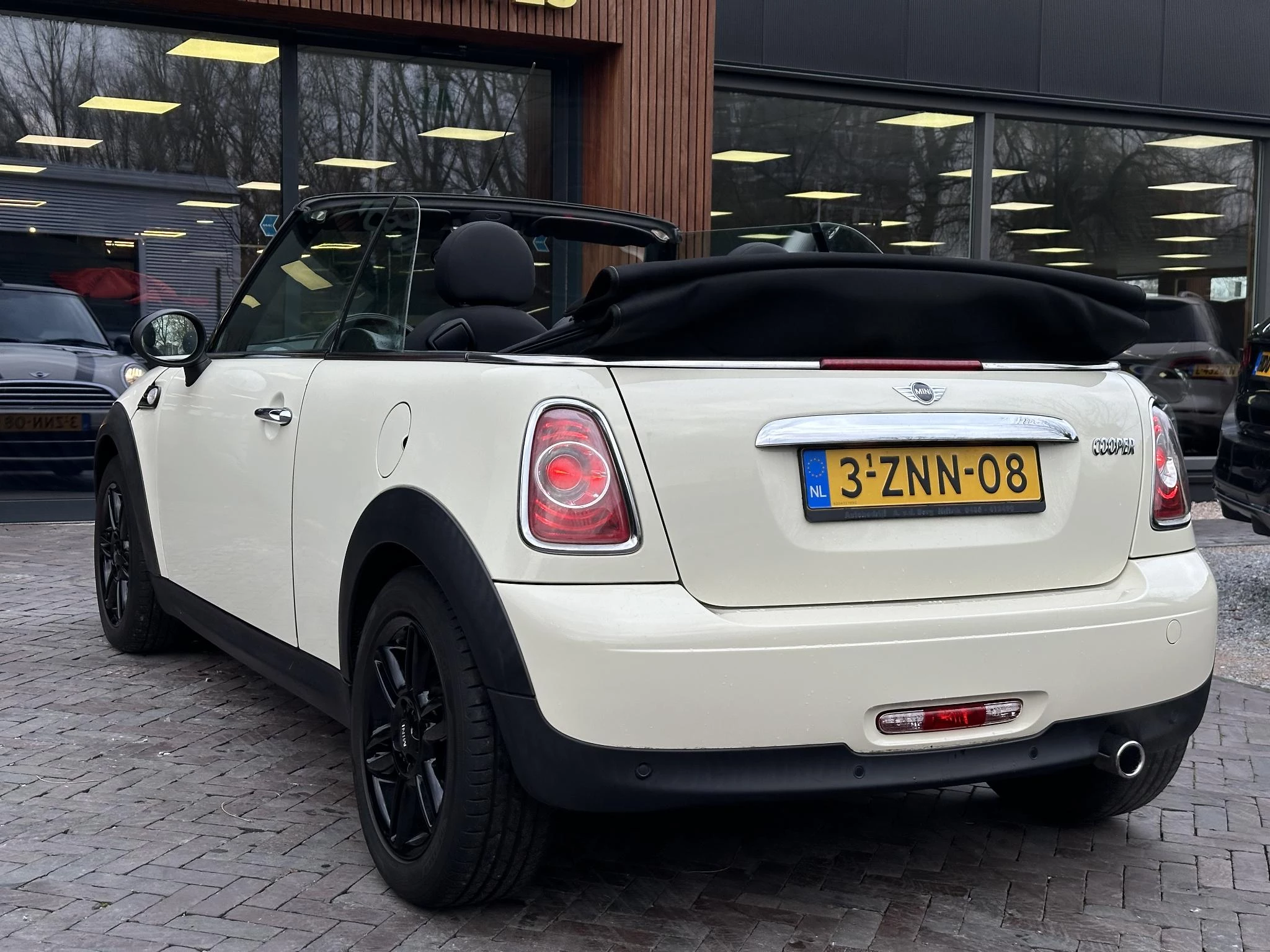 Hoofdafbeelding MINI Cooper Cabrio