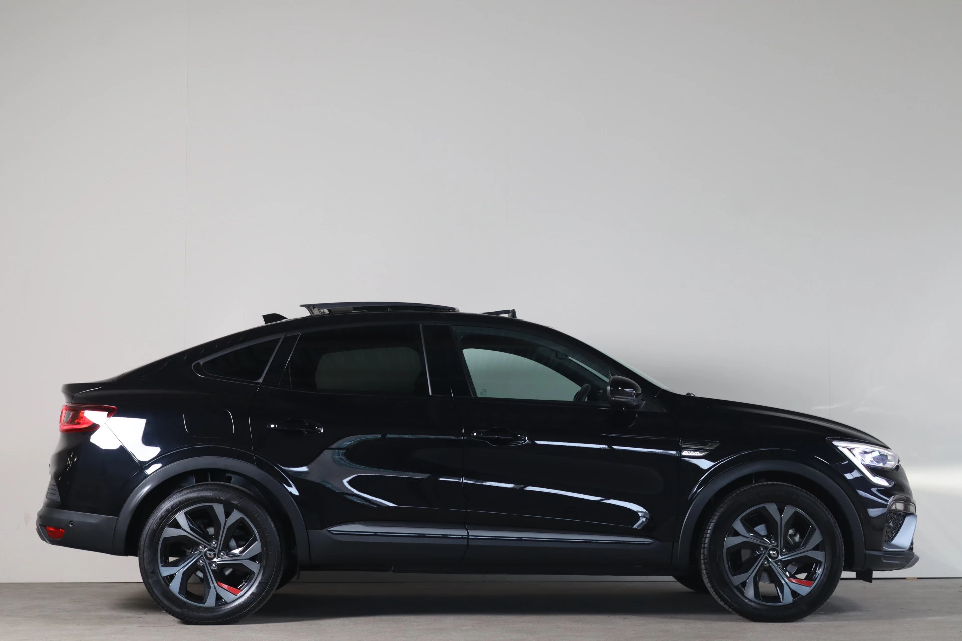 Hoofdafbeelding Renault Arkana