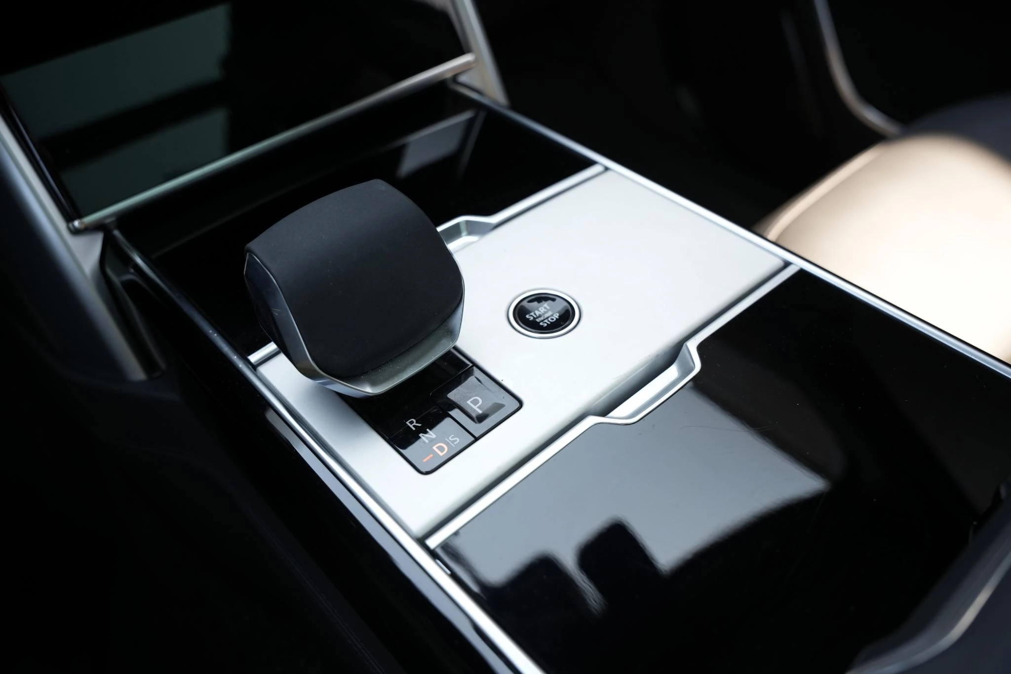 Hoofdafbeelding Land Rover Range Rover