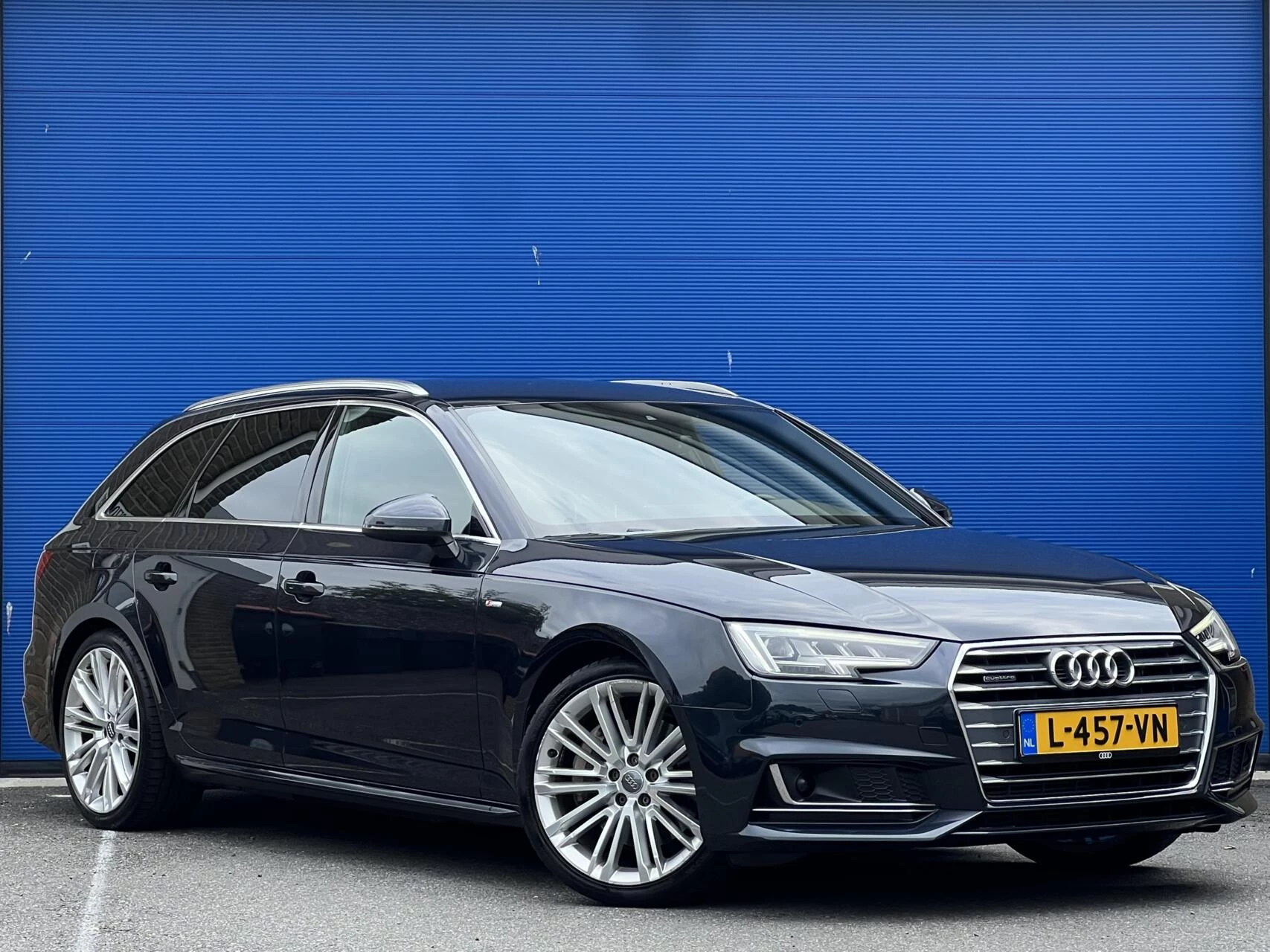 Hoofdafbeelding Audi A4