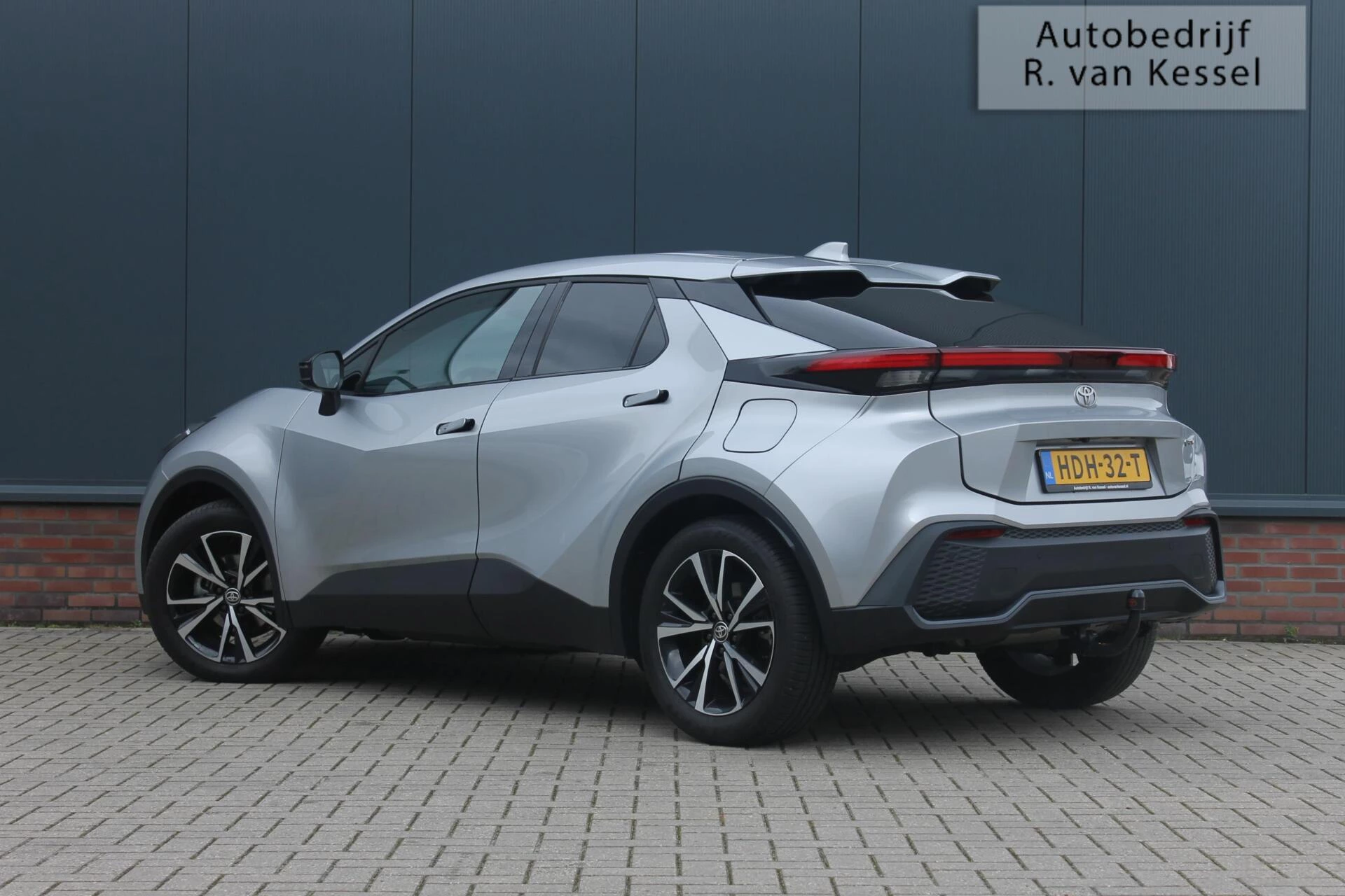Hoofdafbeelding Toyota C-HR