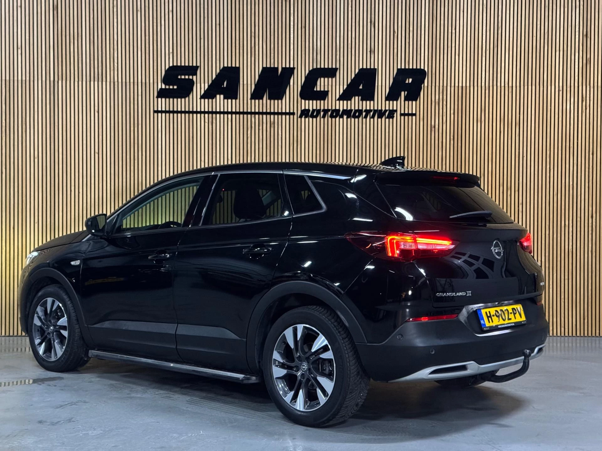 Hoofdafbeelding Opel Grandland X