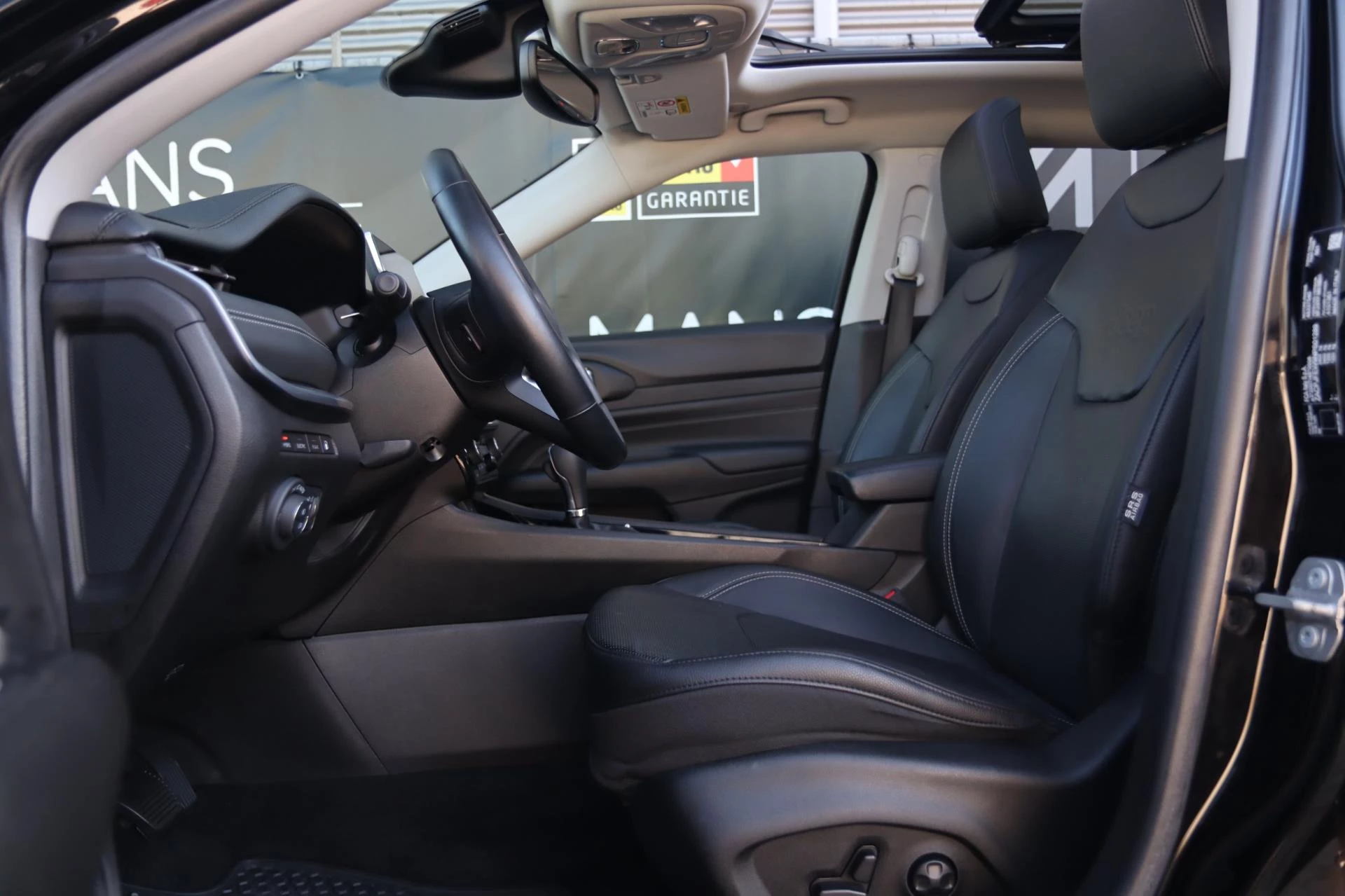 Hoofdafbeelding Jeep Compass