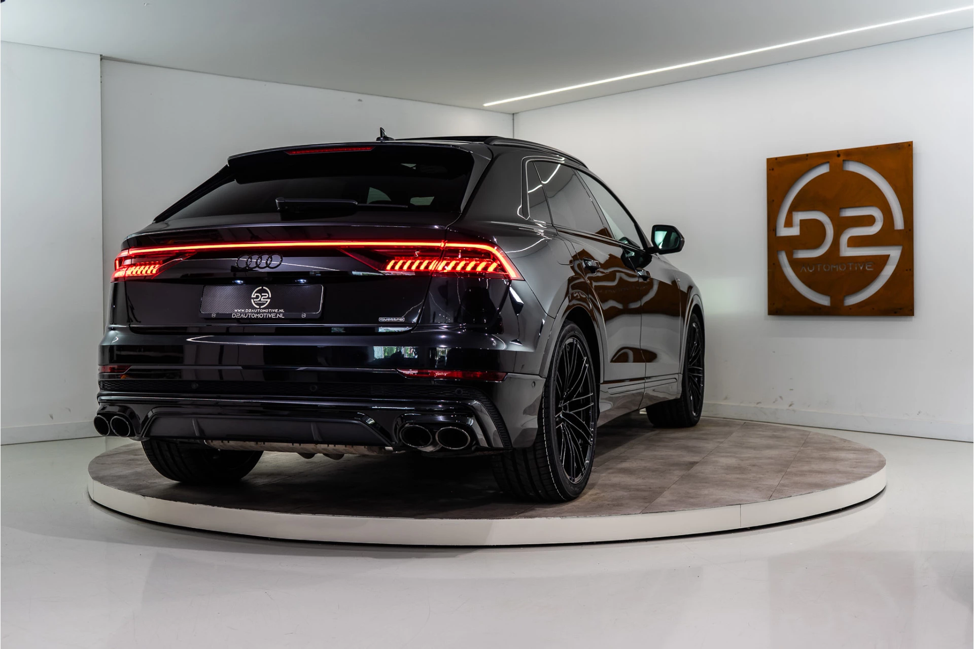 Hoofdafbeelding Audi Q8