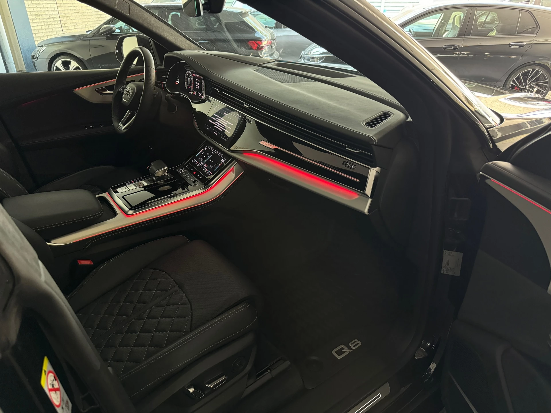 Hoofdafbeelding Audi Q8