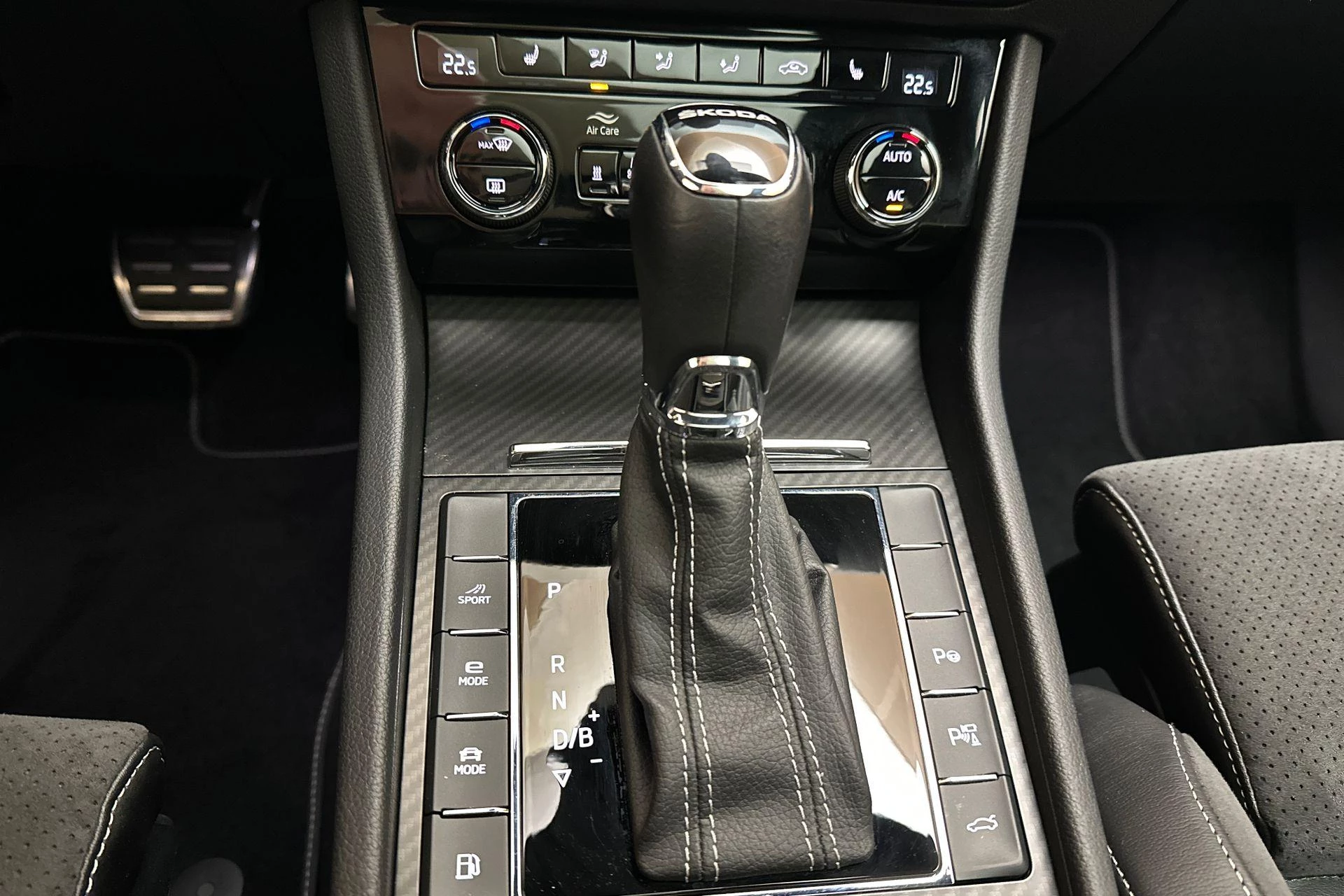 Hoofdafbeelding Škoda Superb