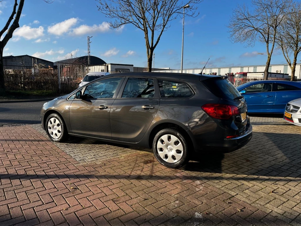 Hoofdafbeelding Opel Astra