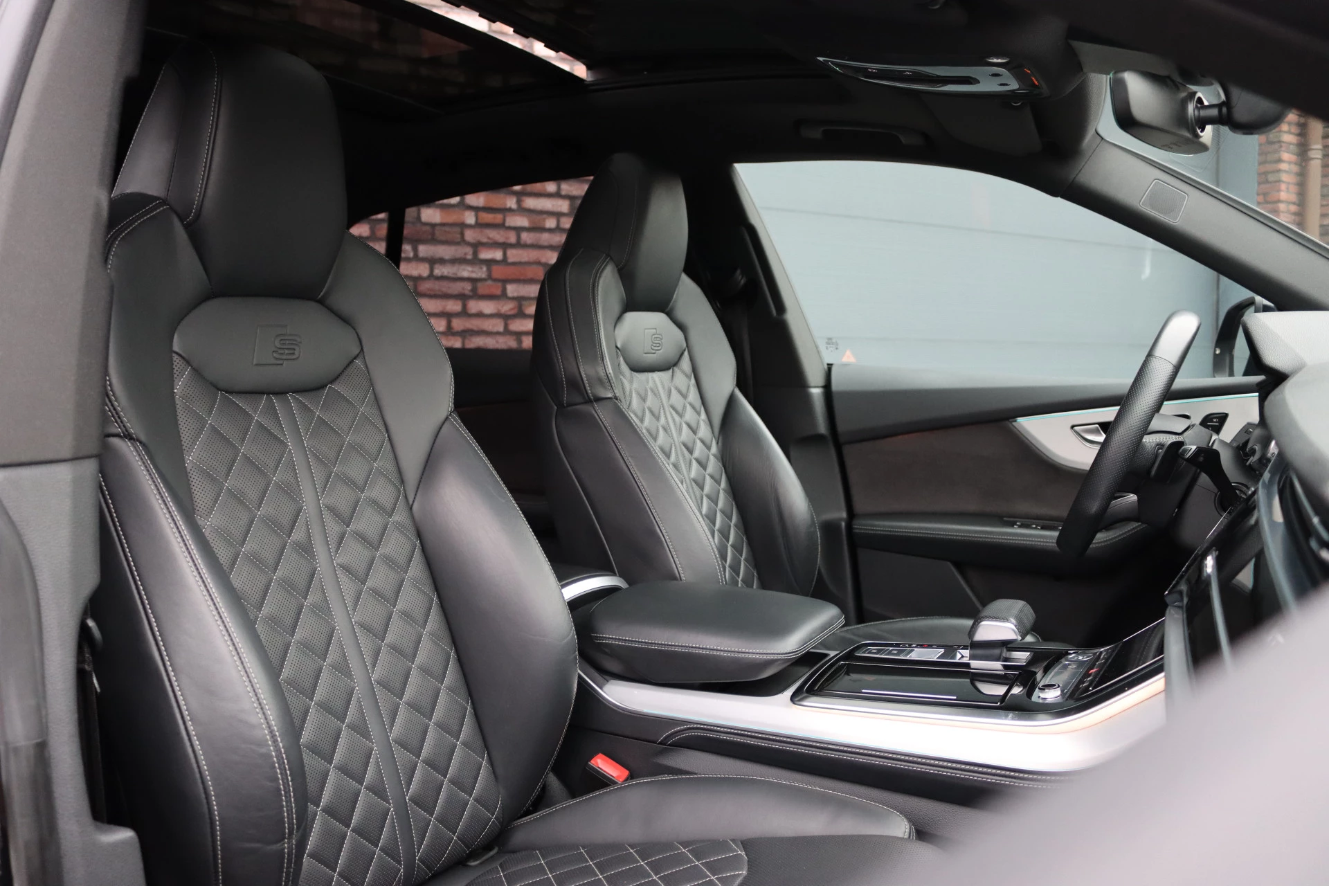 Hoofdafbeelding Audi Q8