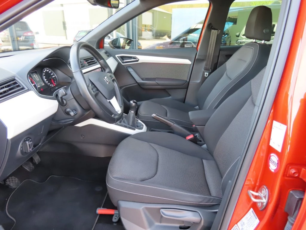 Hoofdafbeelding SEAT Arona