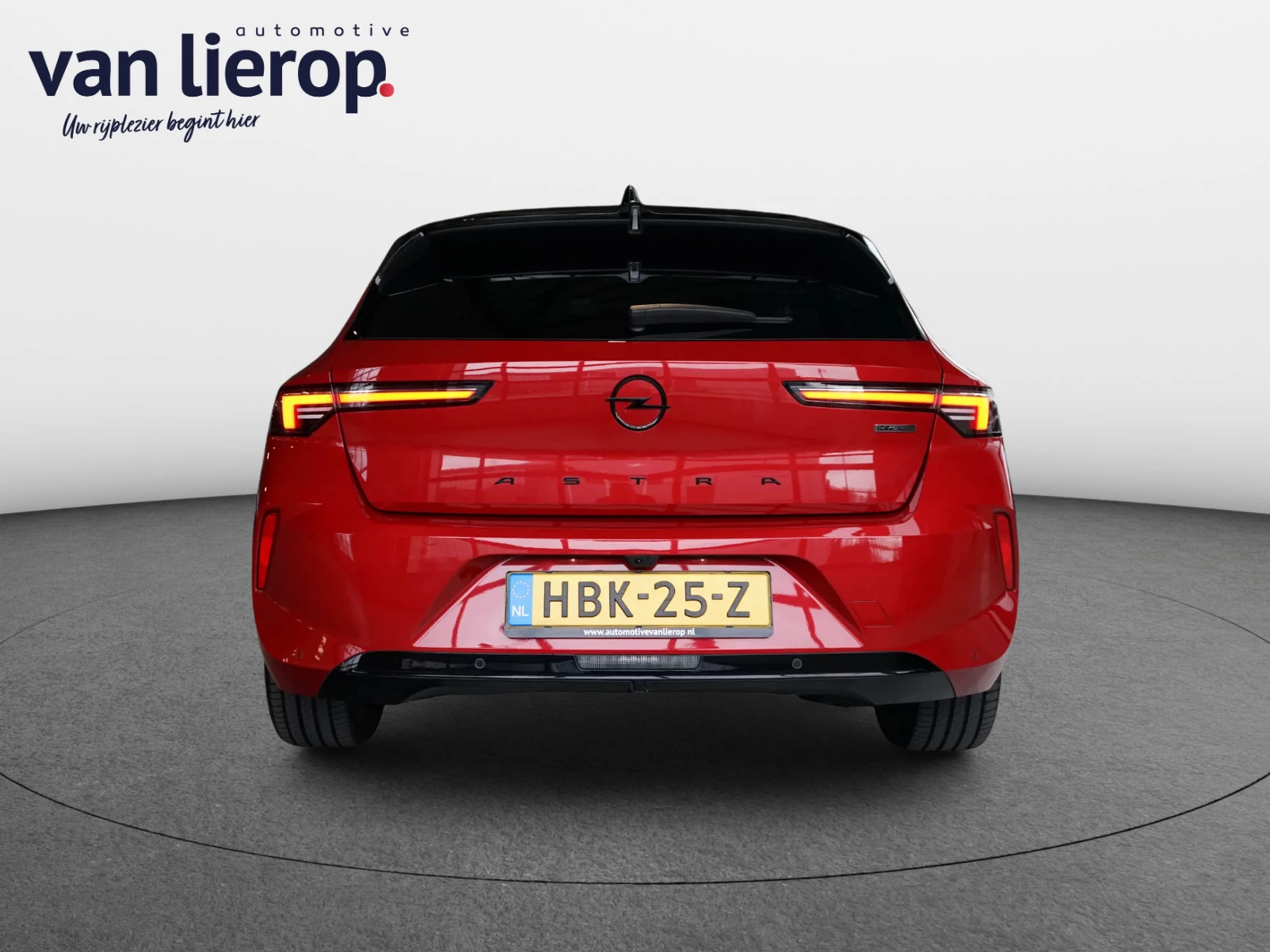 Hoofdafbeelding Opel Astra