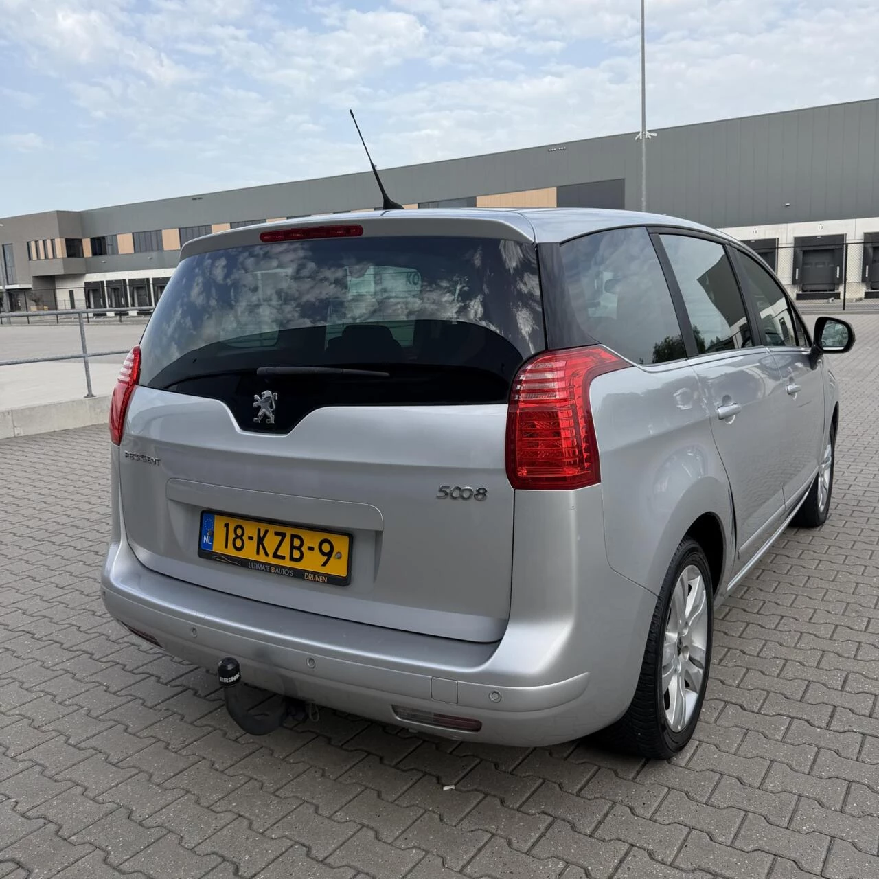 Hoofdafbeelding Peugeot 5008