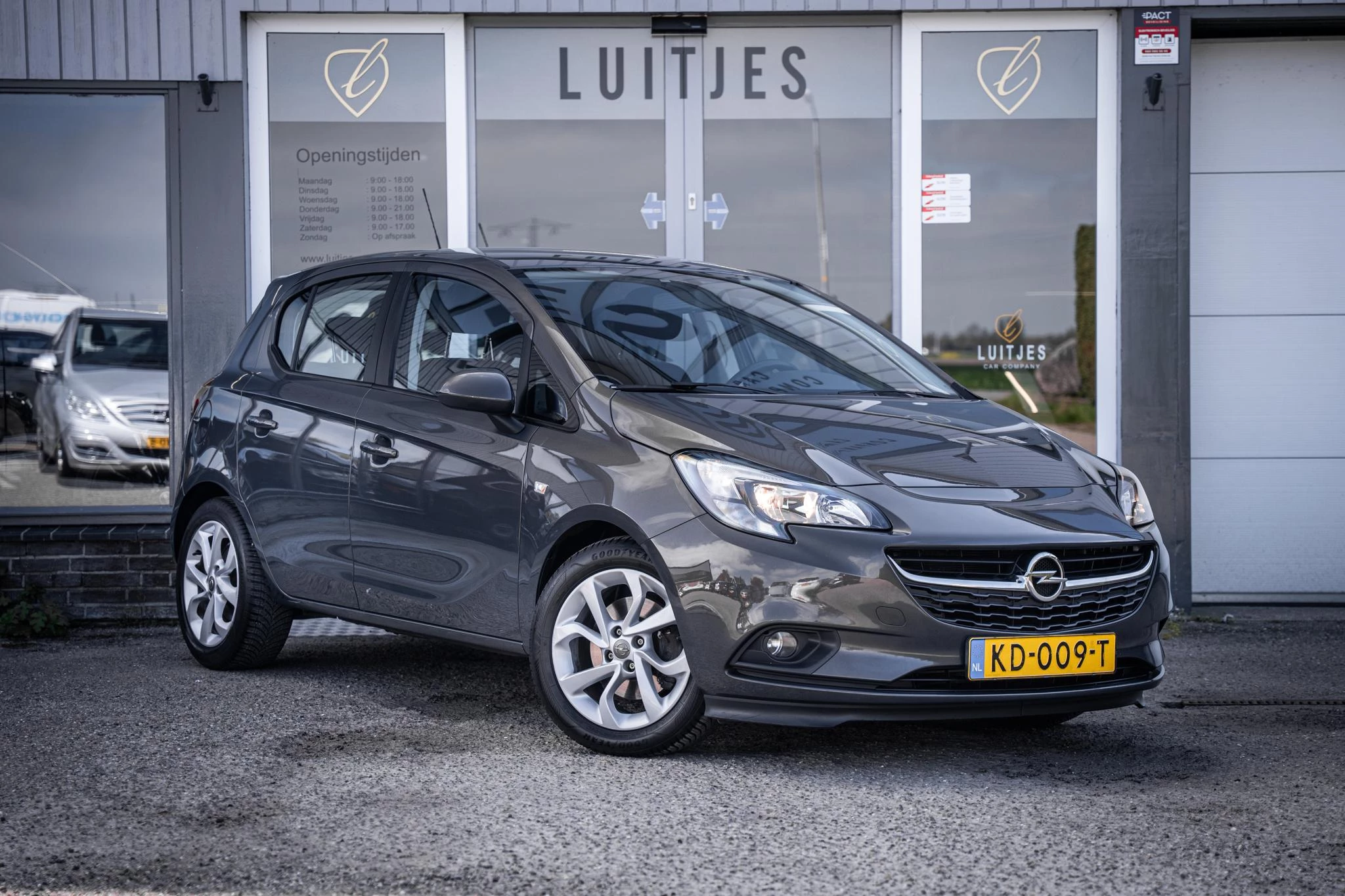 Hoofdafbeelding Opel Corsa