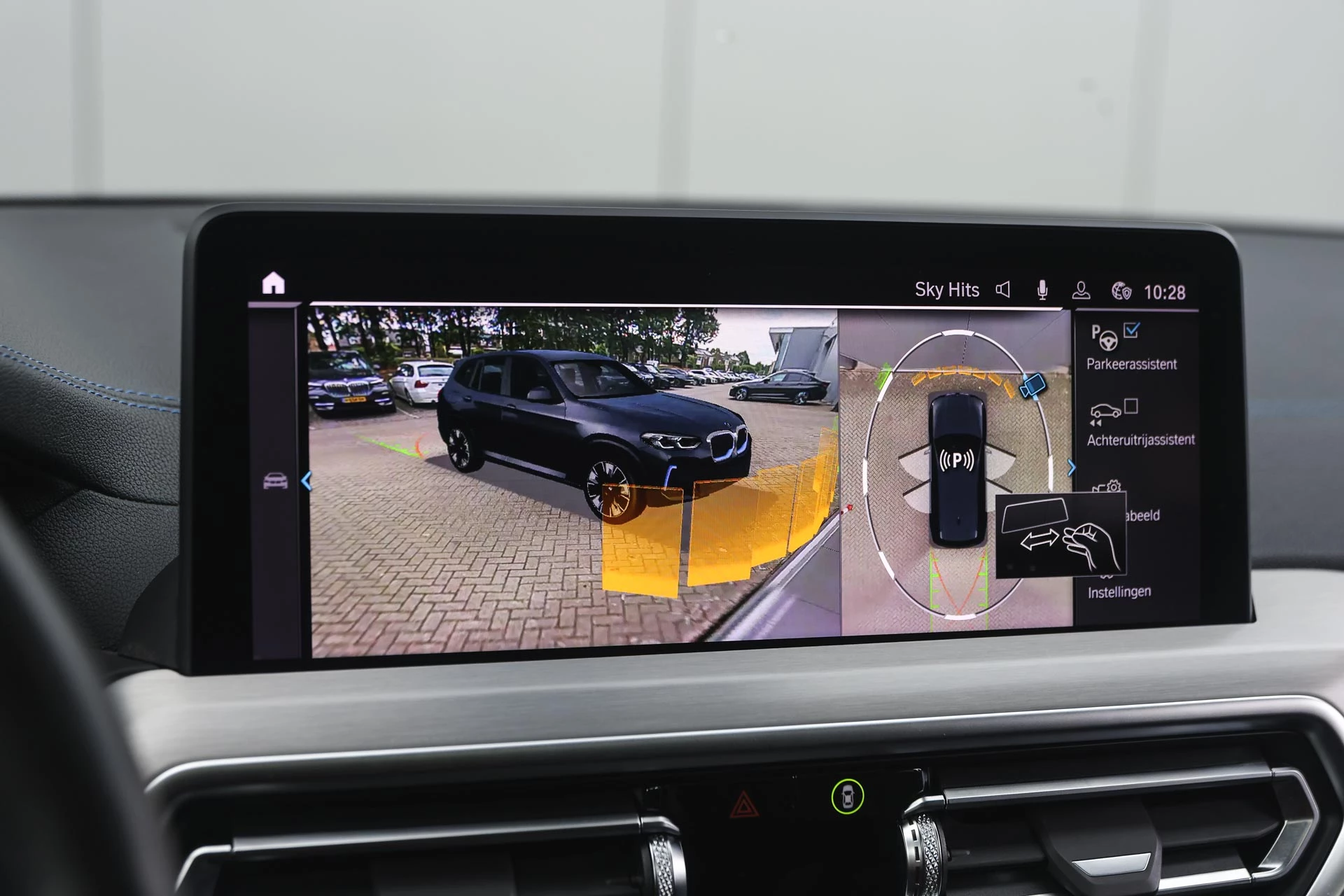 Hoofdafbeelding BMW iX3