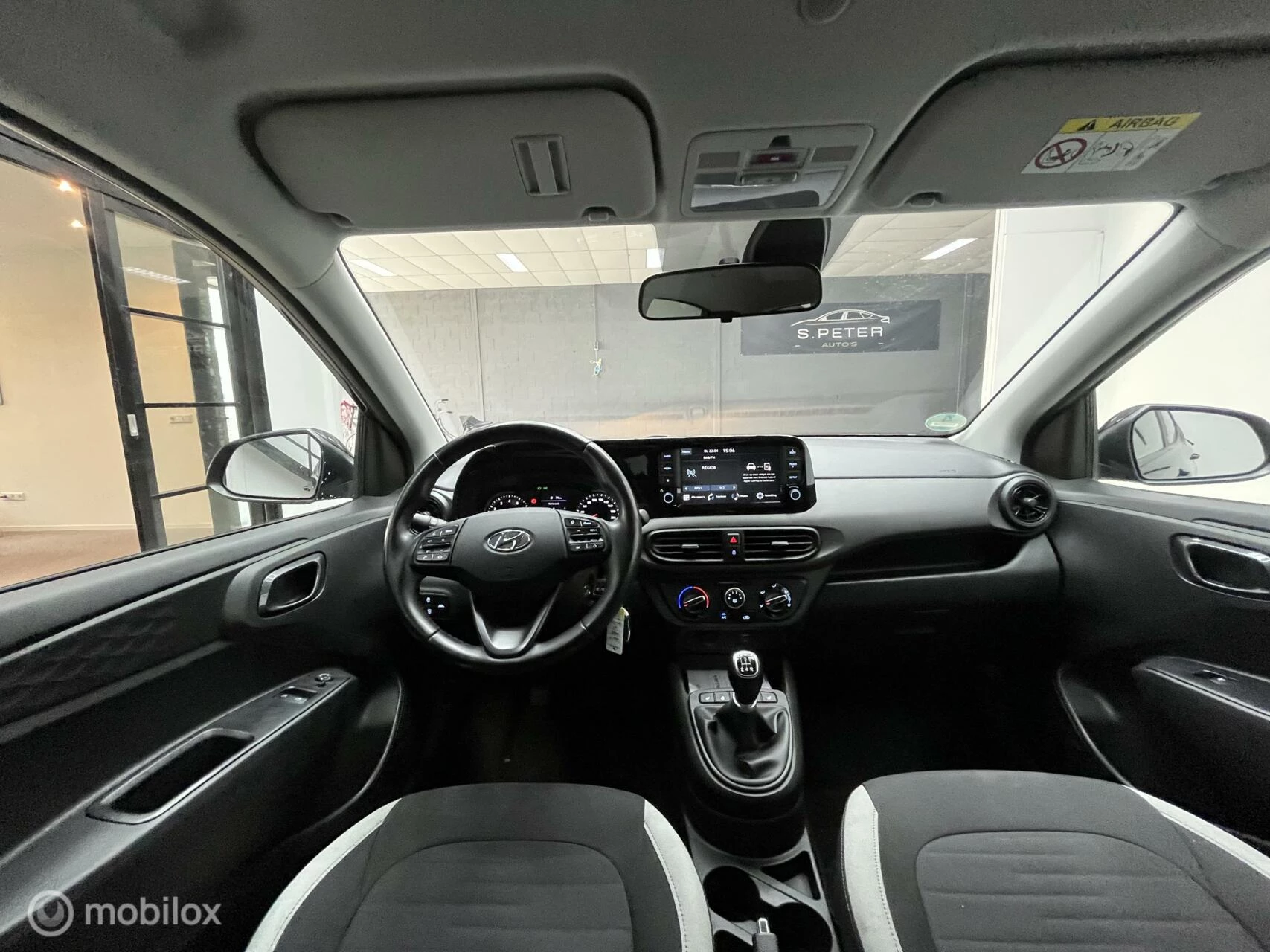 Hoofdafbeelding Hyundai i10