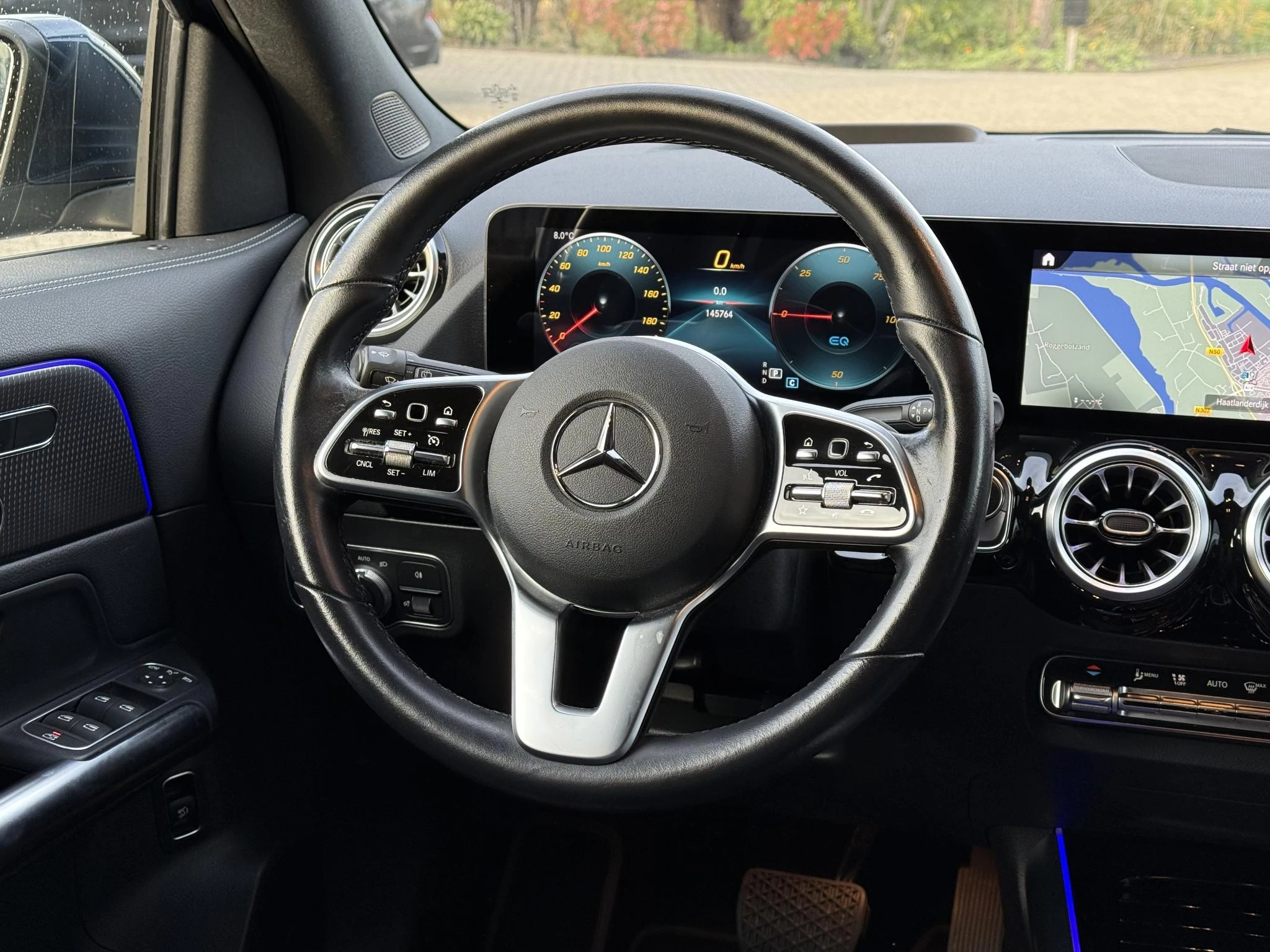 Hoofdafbeelding Mercedes-Benz EQA