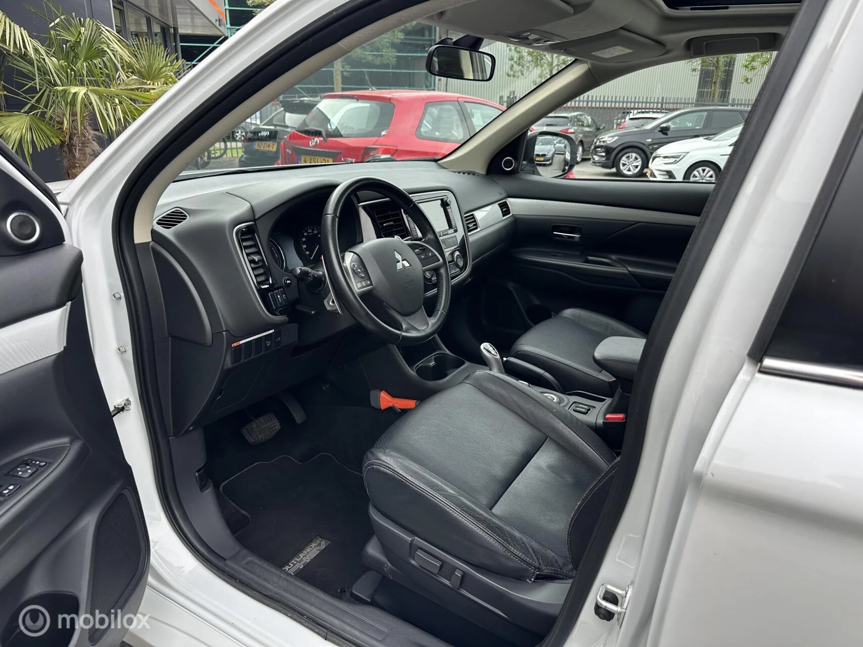 Hoofdafbeelding Mitsubishi Outlander