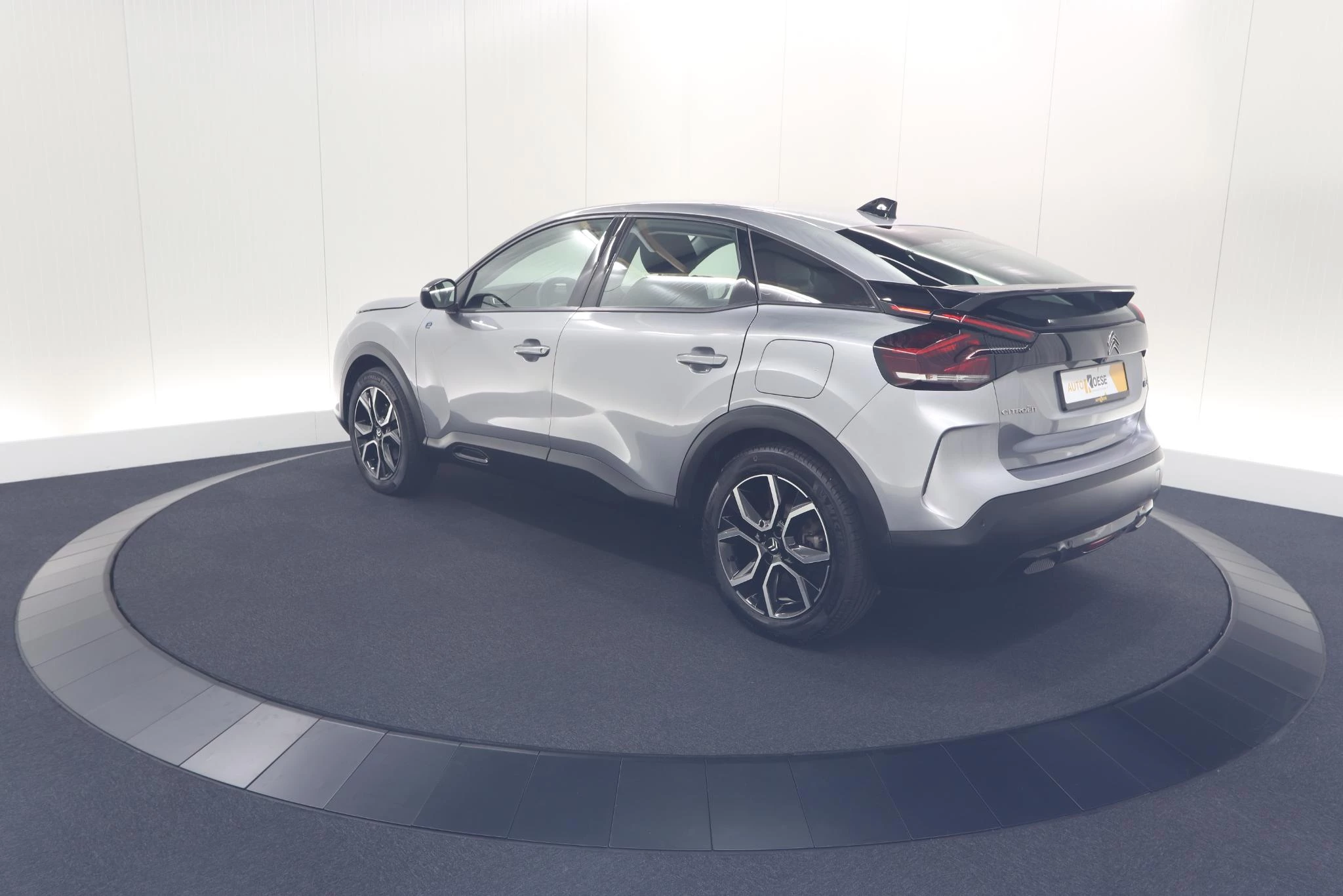 Hoofdafbeelding Citroën ë-C4