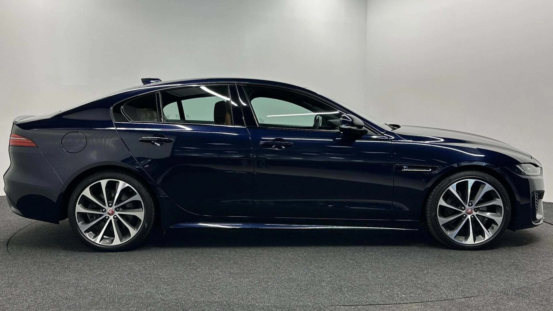 Hoofdafbeelding Jaguar XE