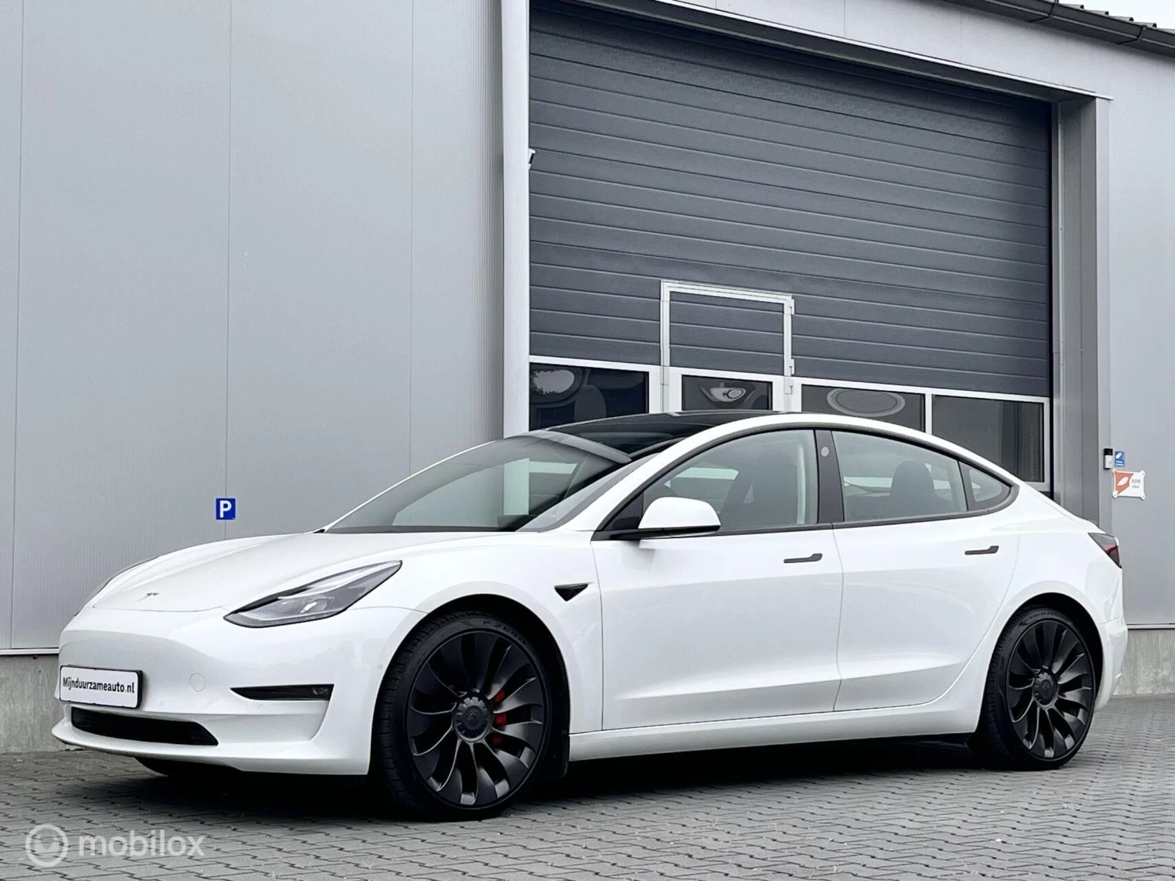 Hoofdafbeelding Tesla Model 3