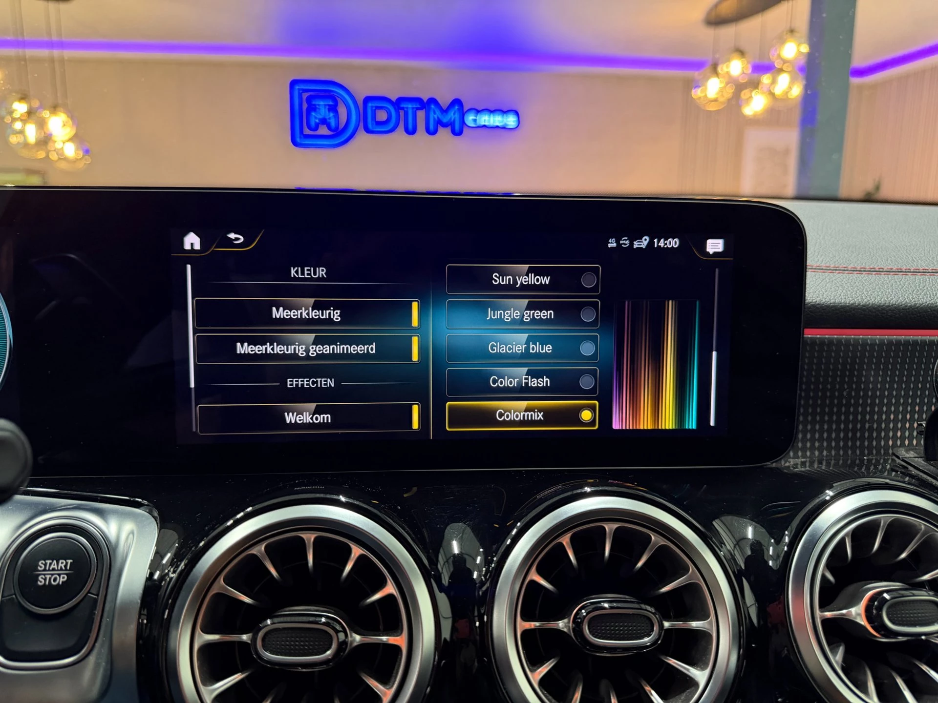 Hoofdafbeelding Mercedes-Benz EQB