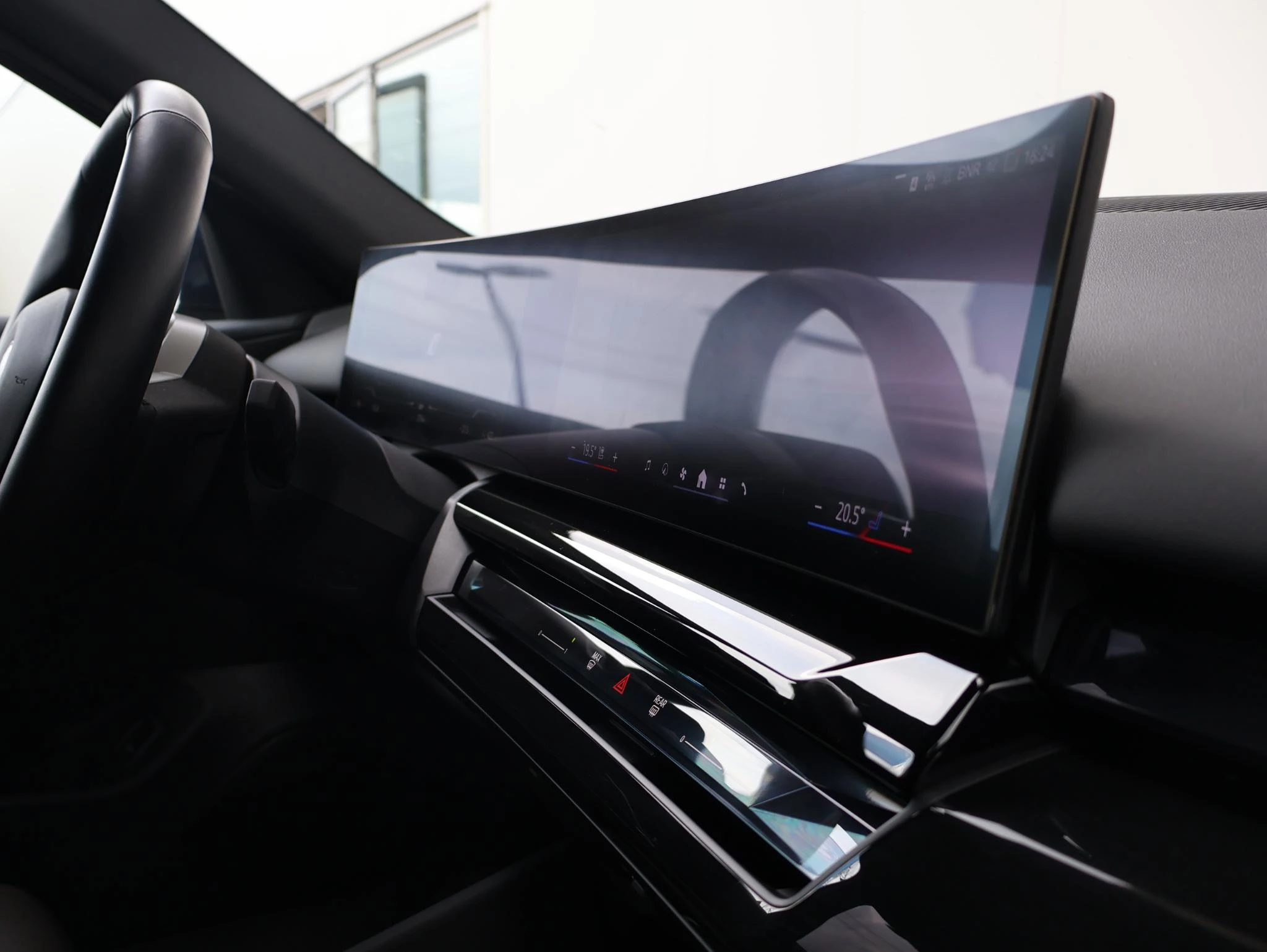 Hoofdafbeelding BMW i5