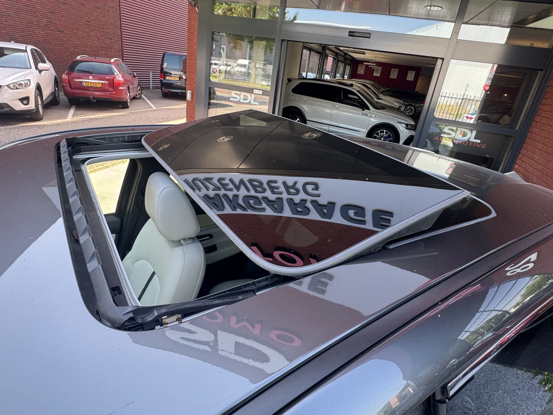 Hoofdafbeelding Mazda CX-60