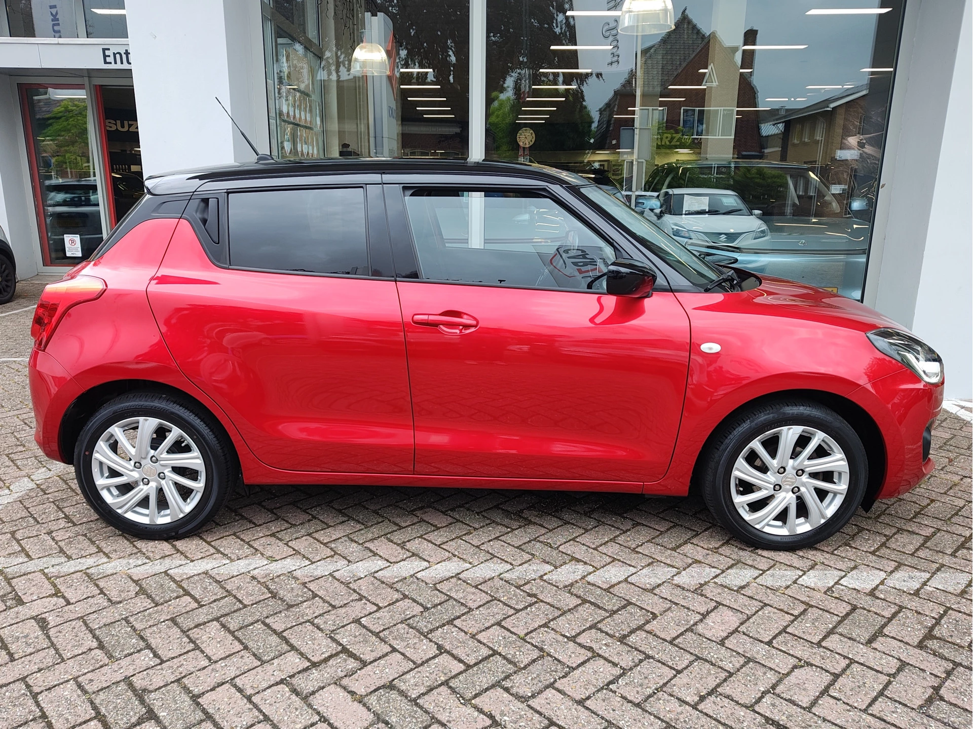 Hoofdafbeelding Suzuki Swift