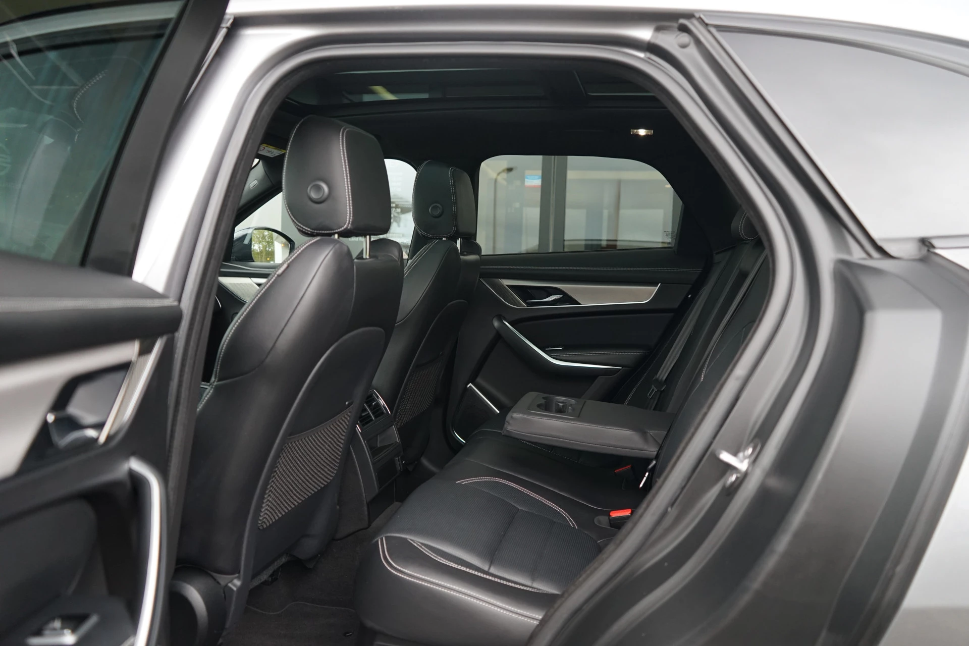 Hoofdafbeelding Jaguar F-PACE