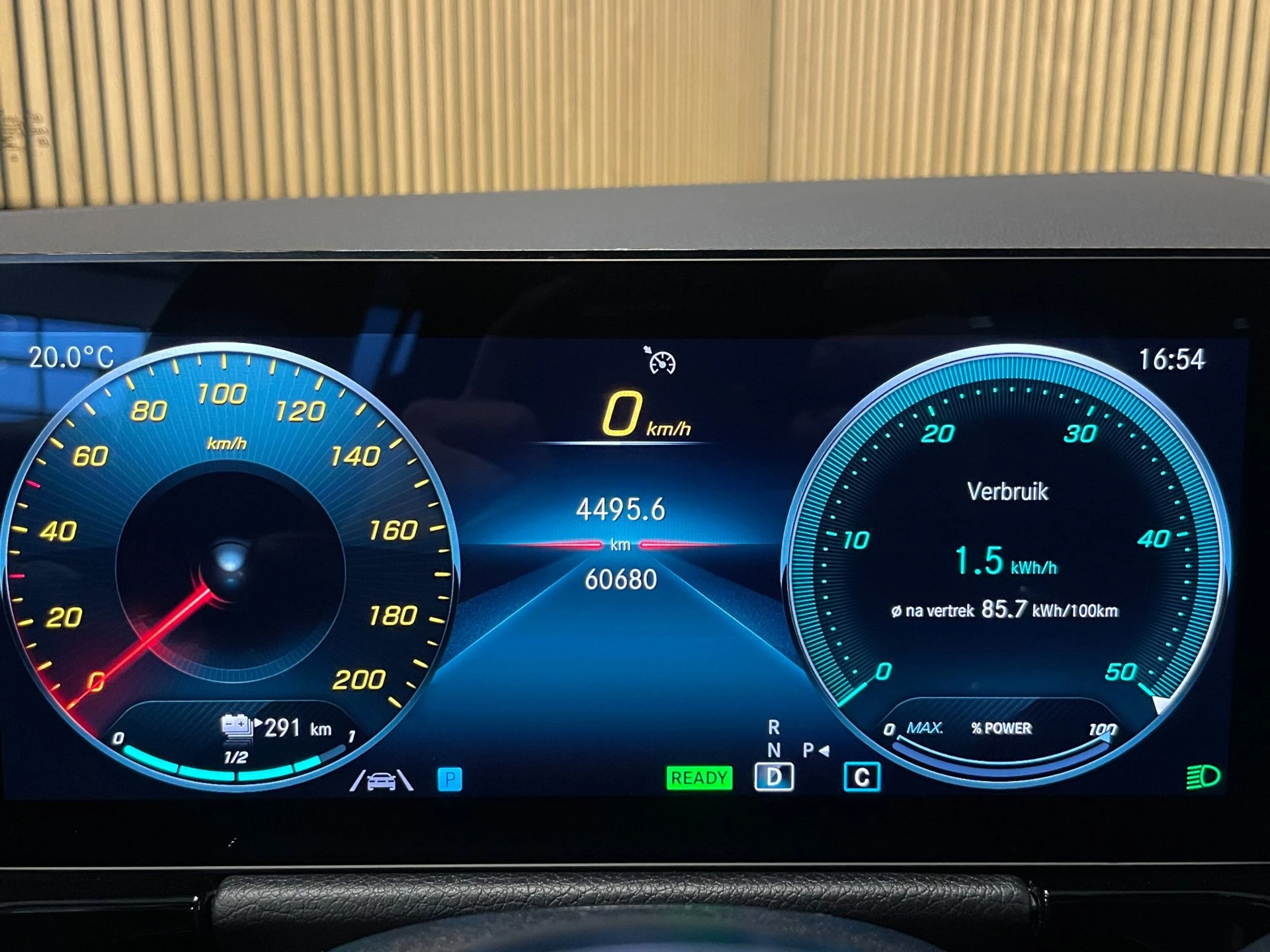 Hoofdafbeelding Mercedes-Benz EQA