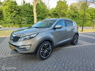 Hoofdafbeelding Kia Sportage Kia Sportage 1.6 GDI Super Pack Leder Clima NAP Trekhaak