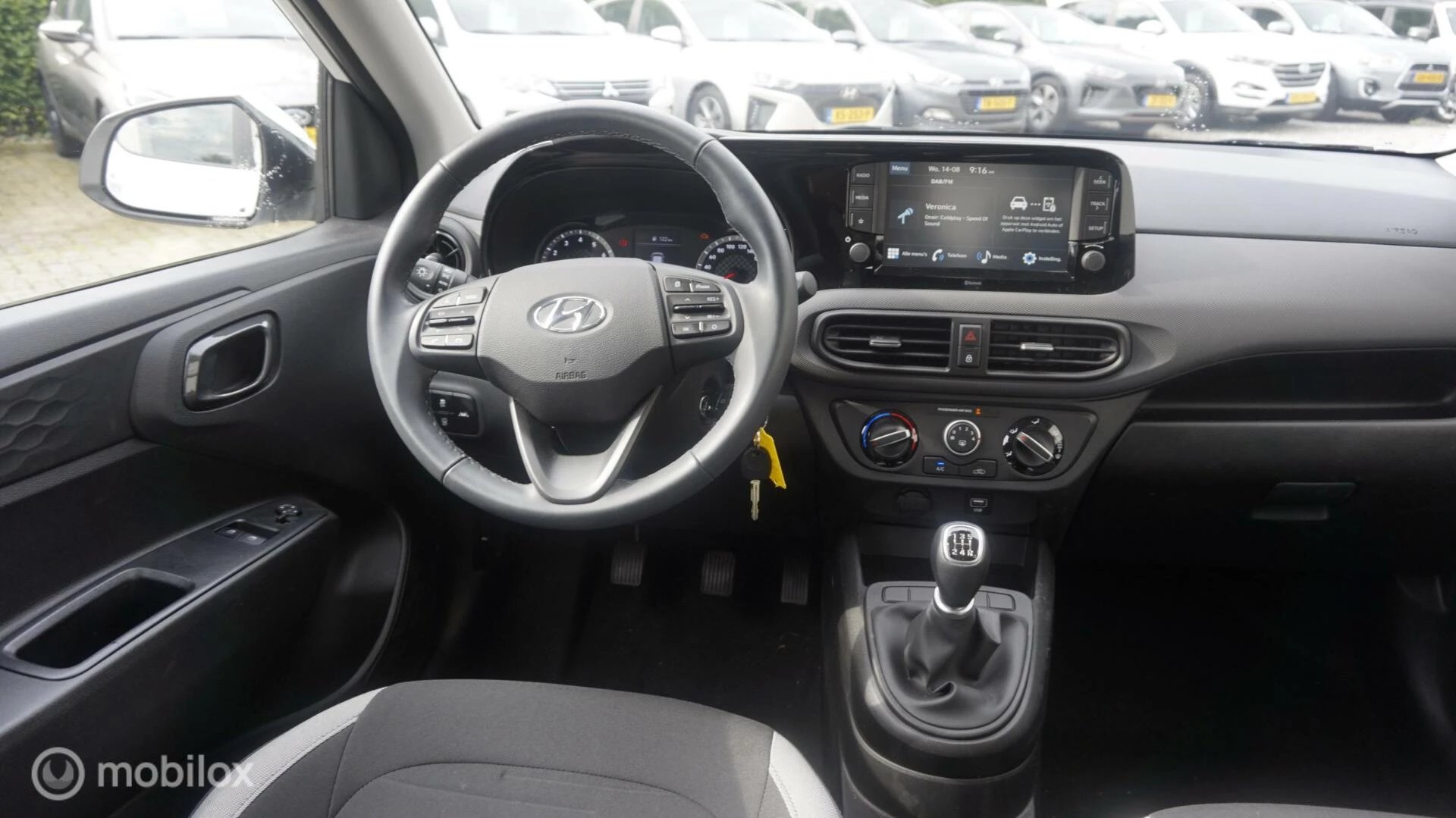 Hoofdafbeelding Hyundai i10