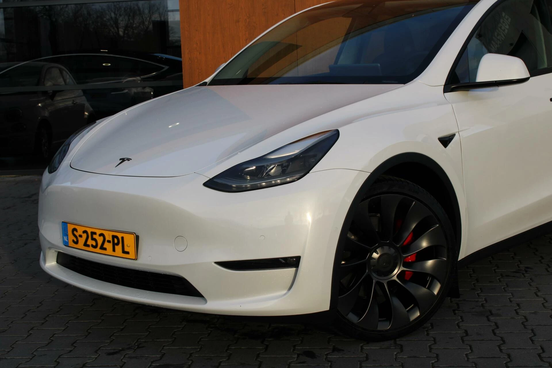 Hoofdafbeelding Tesla Model Y