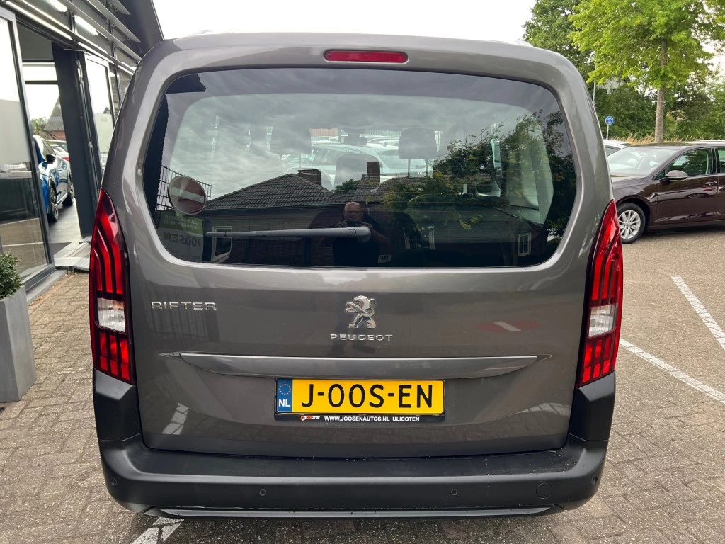 Hoofdafbeelding Peugeot Rifter