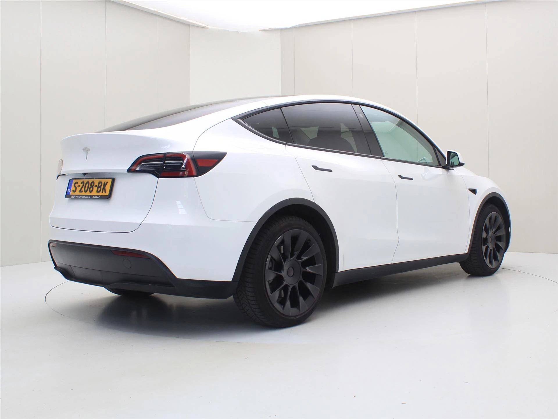 Hoofdafbeelding Tesla Model Y